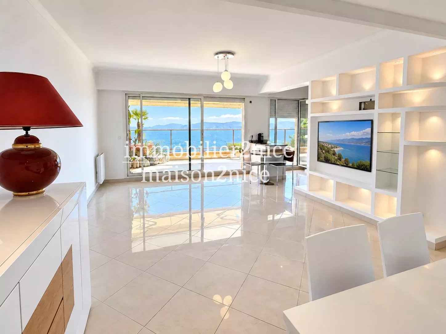 Ultra luxe - Mandelieu - Parfait état - Terrasse - Garage