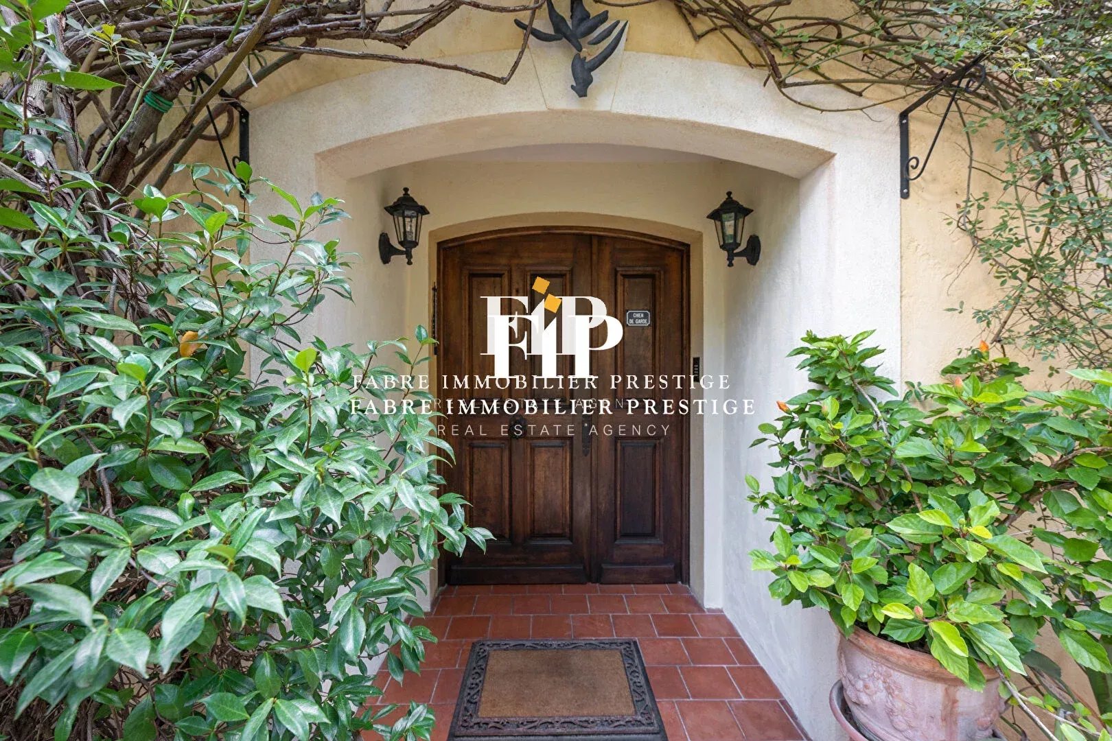 Bastide de charme à Bras 12 pièce(s) 341 m2