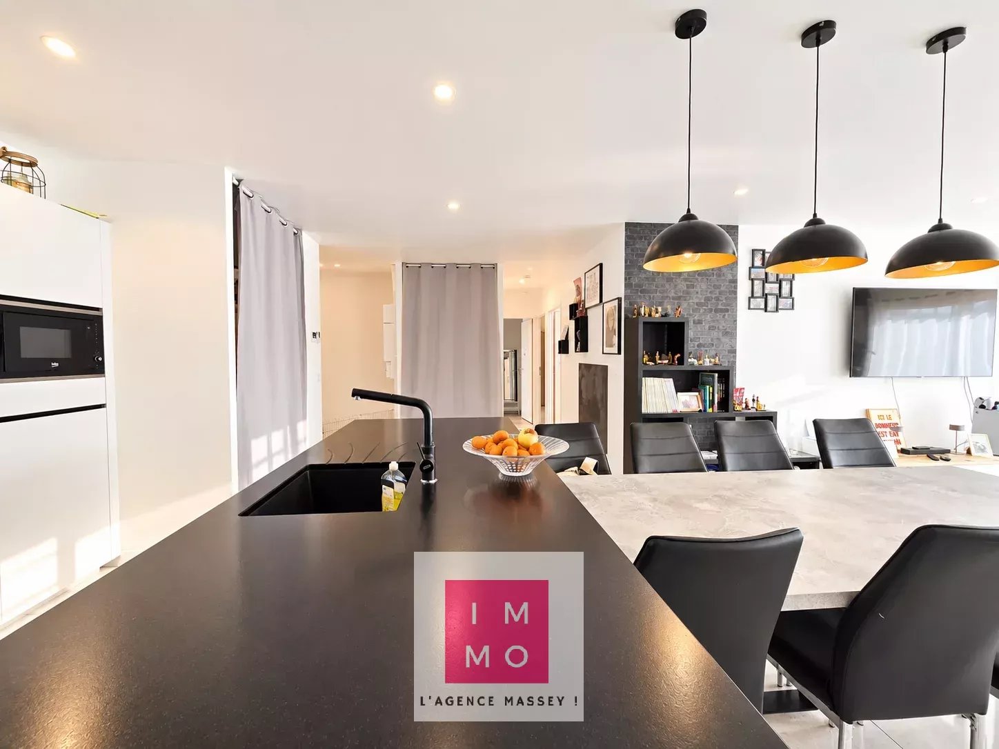 MAISON CONTEMPORAINE de PLAIN PIED 2022  avec Grand garage