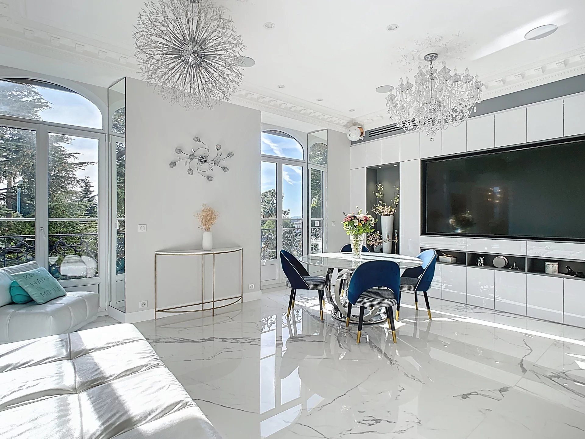 Nice - Cimiez : Winter Palace - luxueux 4 pièces rénové