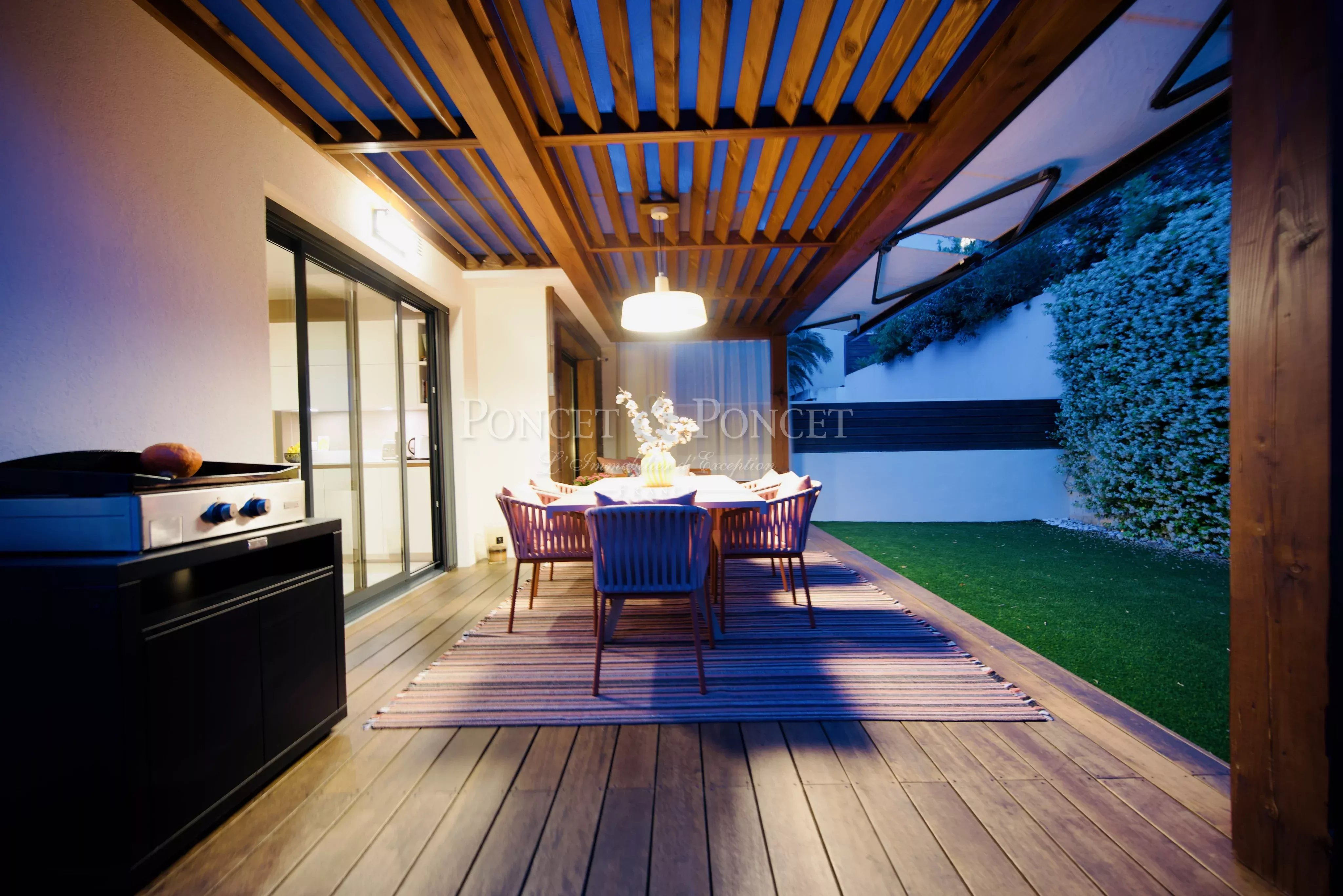Carnon Place, villa moderne
