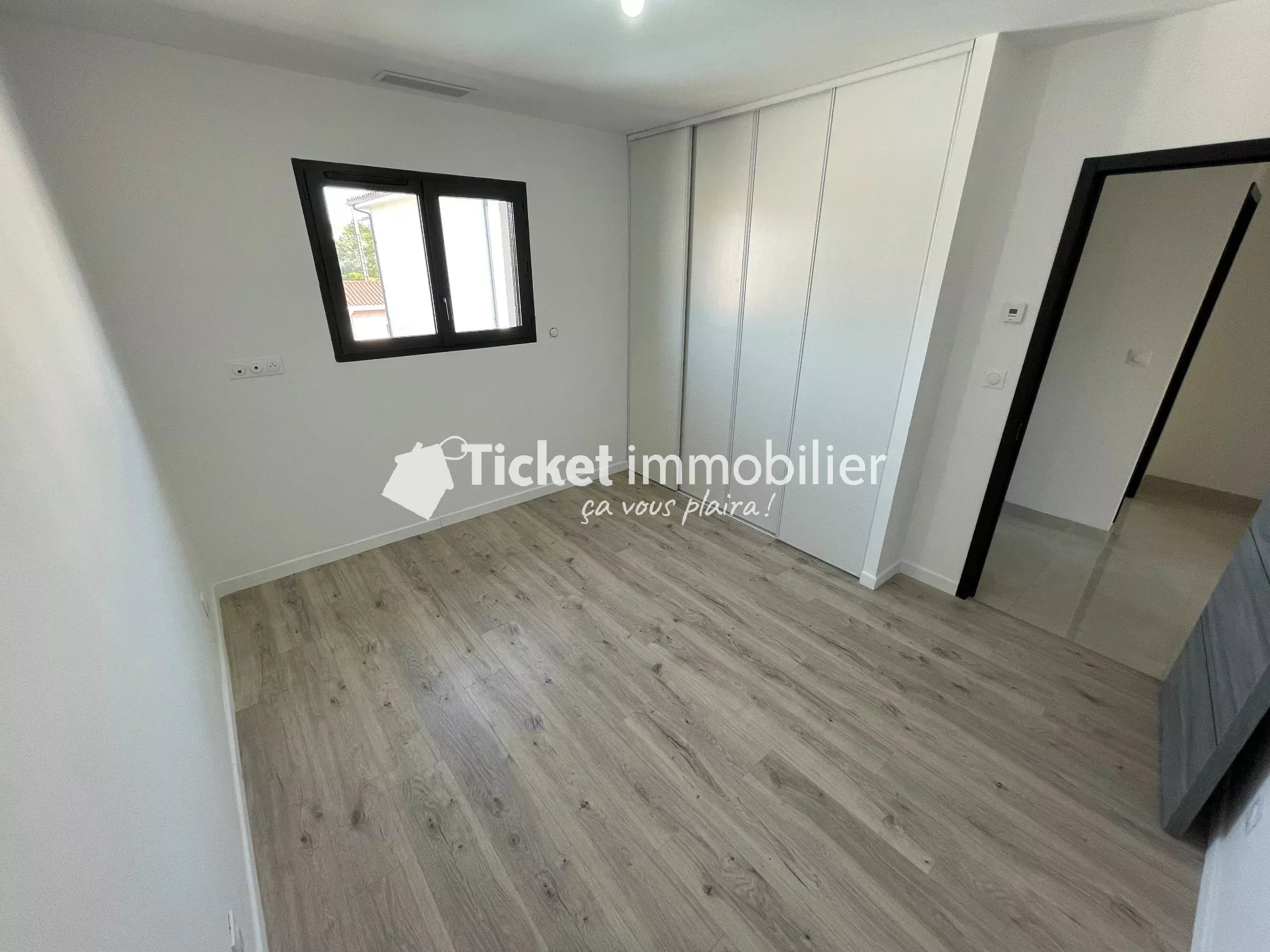 🏡 Maison contemporaine d'exception avec piscine