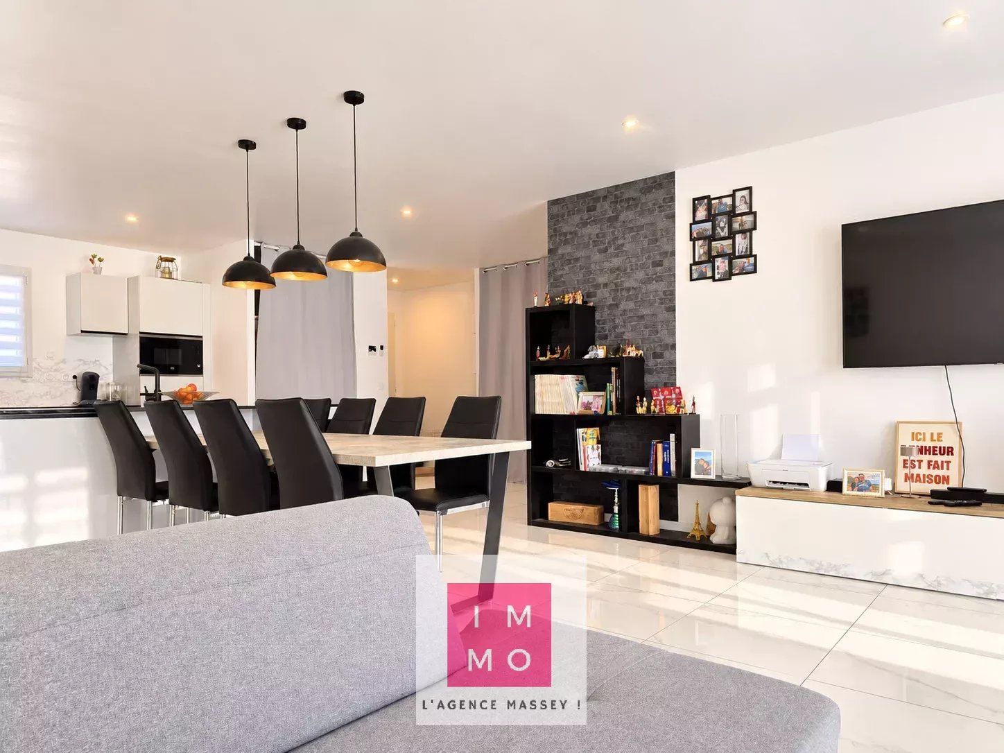 MAISON CONTEMPORAINE de PLAIN PIED 2022  avec Grand garage