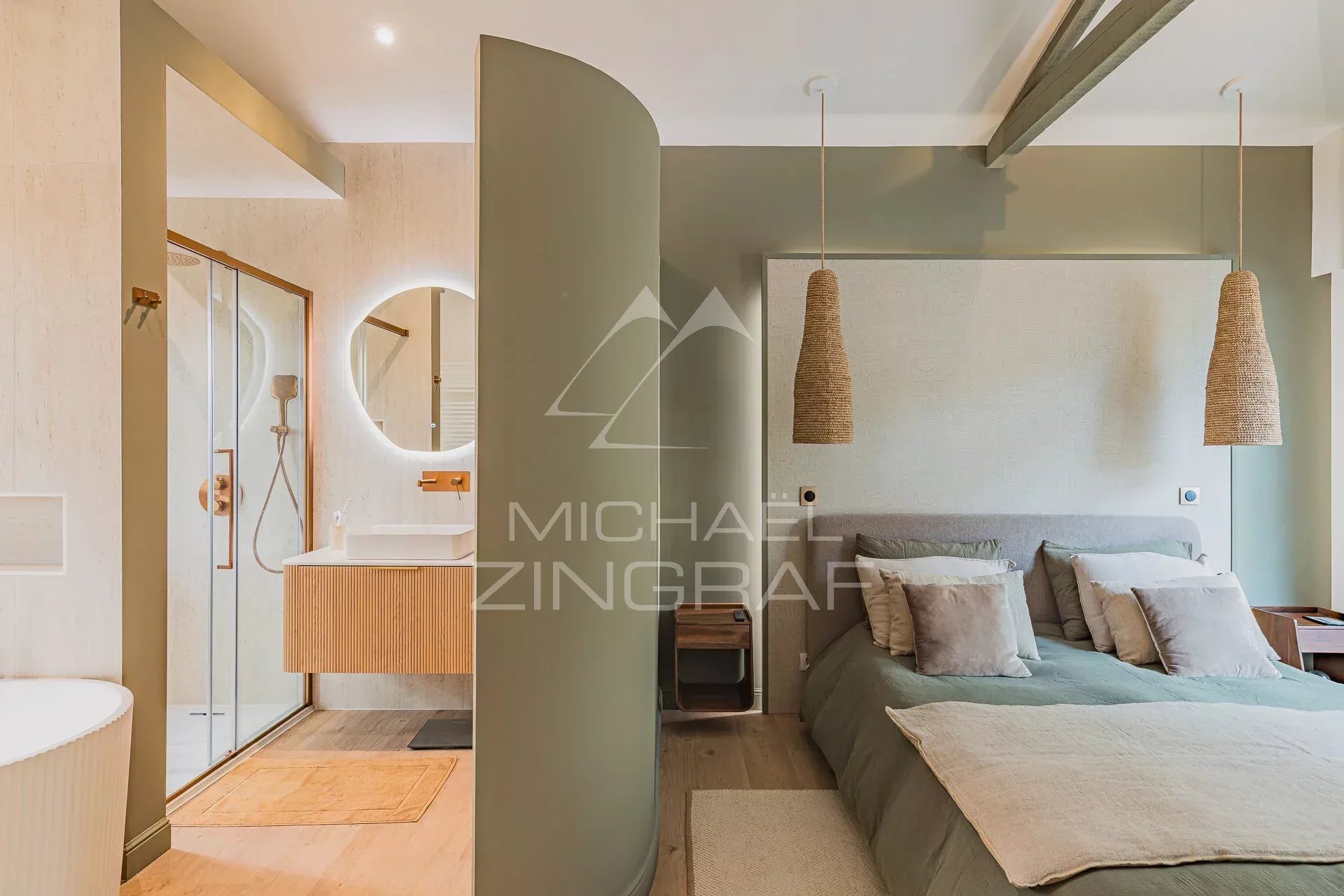 Villa 5 suites entièrement rénovée au Pyla