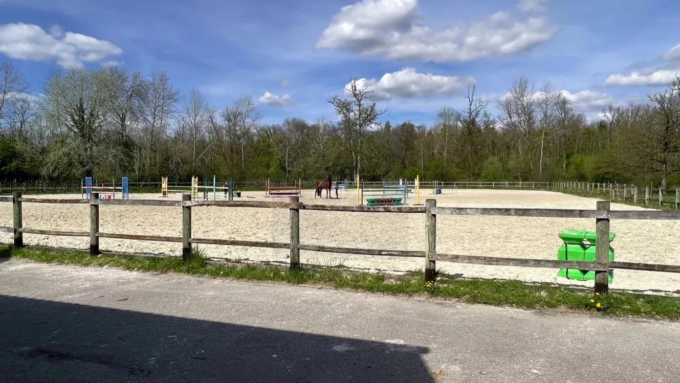 Propriété équestre à 10mn de Fontainebleau! 