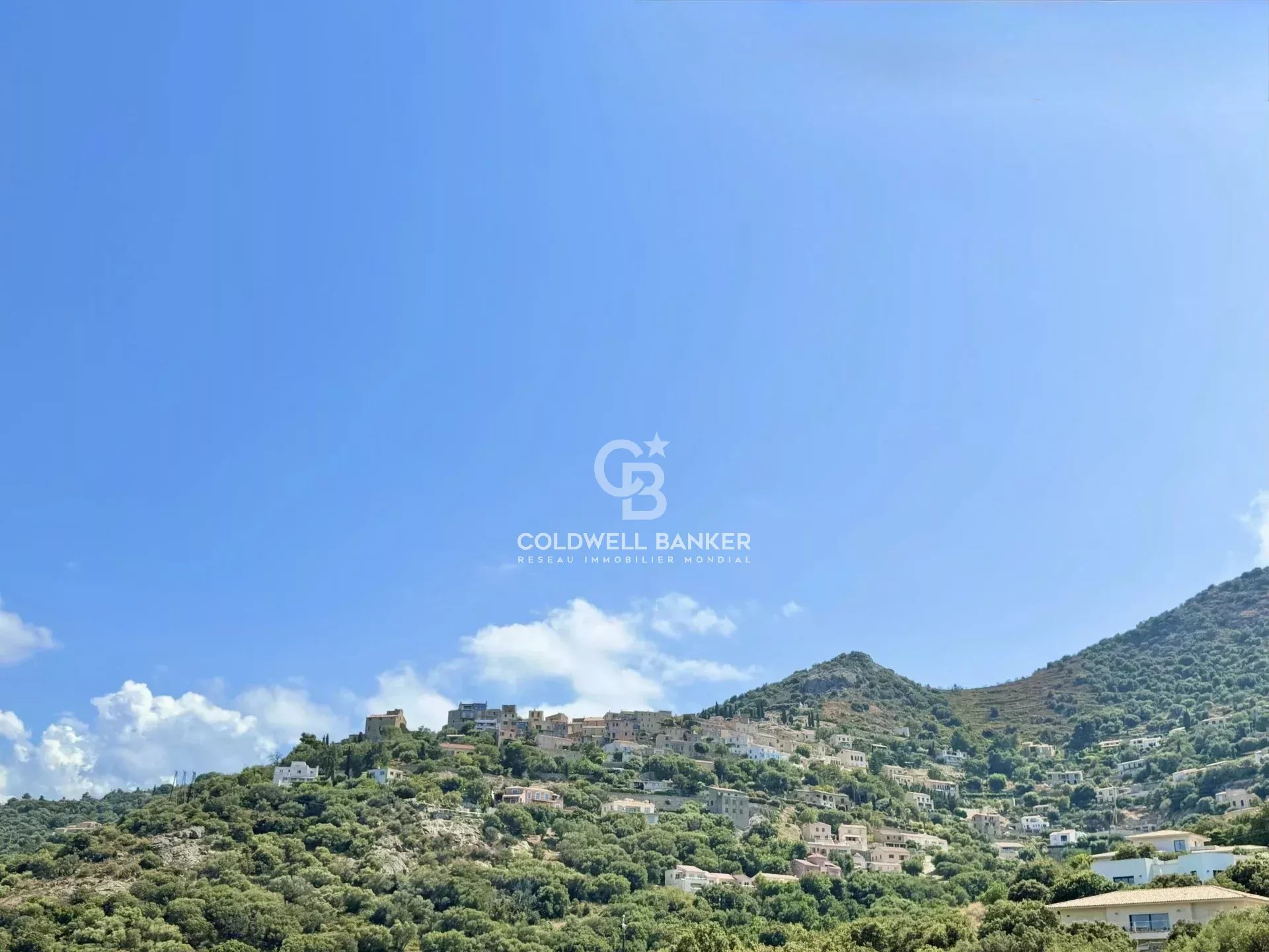 Ile-Rousse - Villa Bioclimatique - Vue Montagne et Village