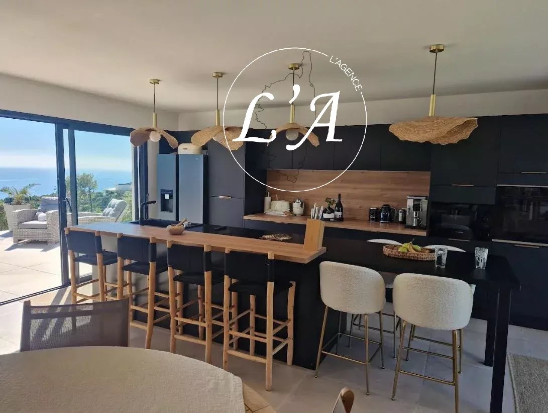 Solenzara - Villa with panoramic sea view and heated pool