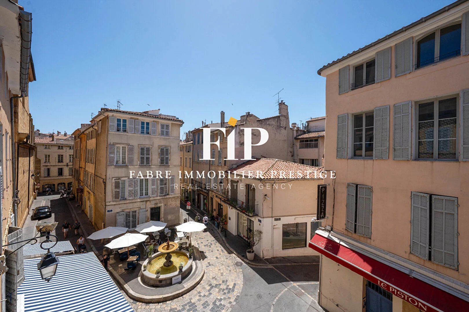Centre historique d' Aix-en-Provence : Appartement de standing  de 223m2 avec ascenseur et parking souterrain.