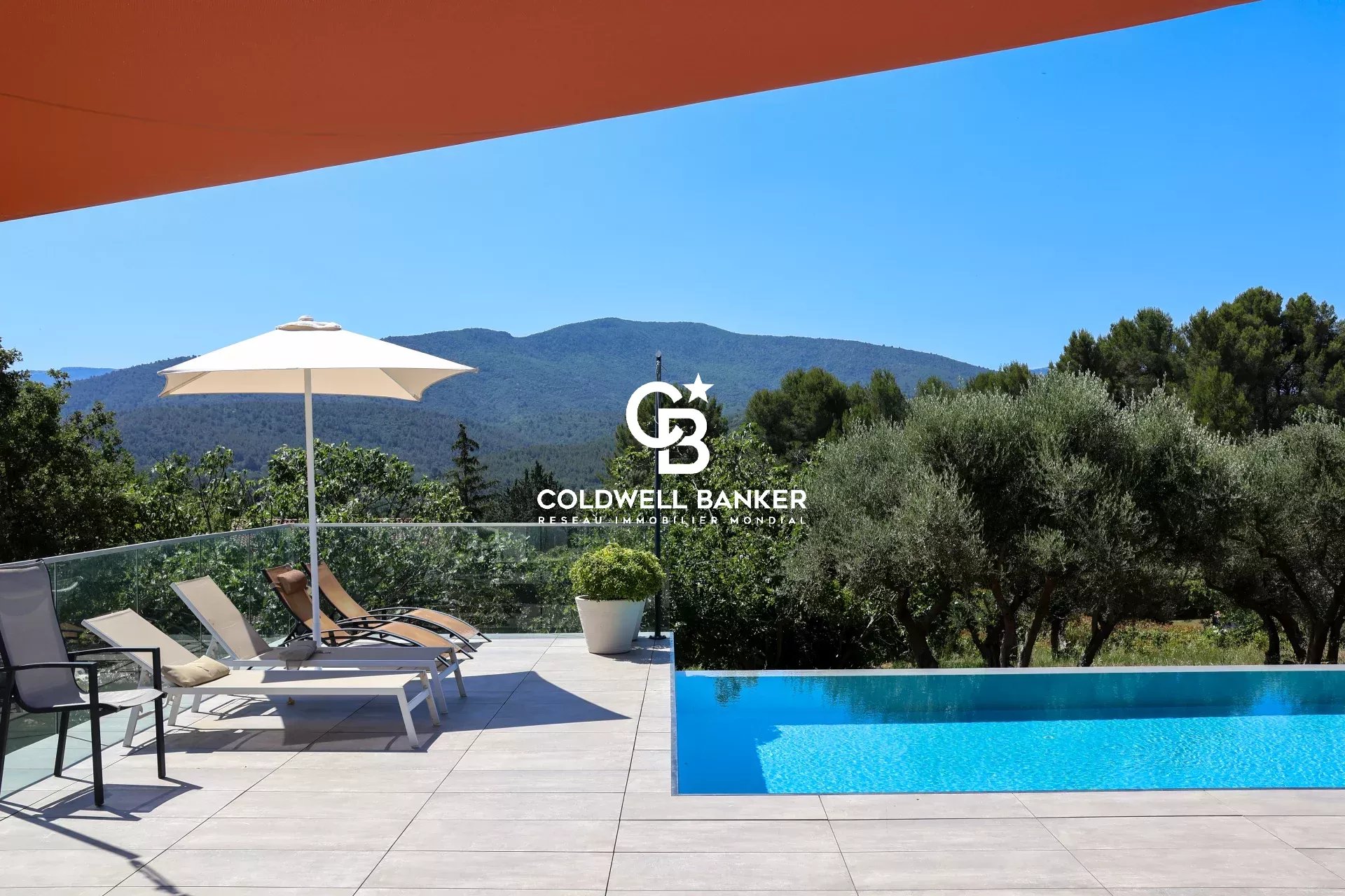 Propriété avec villa d'architecte avec piscine, campagne Varoise - 83640 Saint-Zacharie