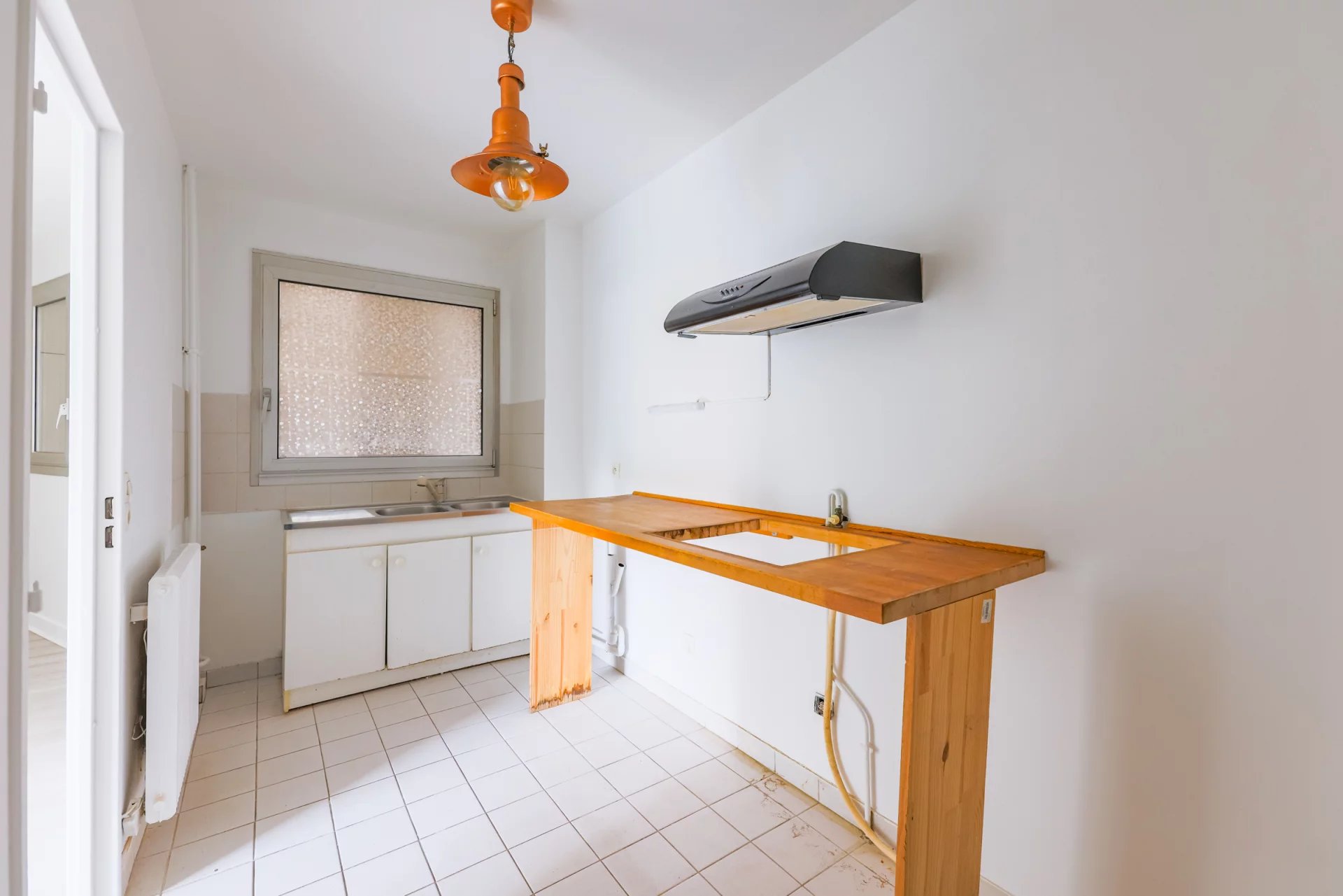Paris 10e – Canal Saint-Martin / Quai de Jemmapes – 3 pièces de 73 m² avec balcon et parking