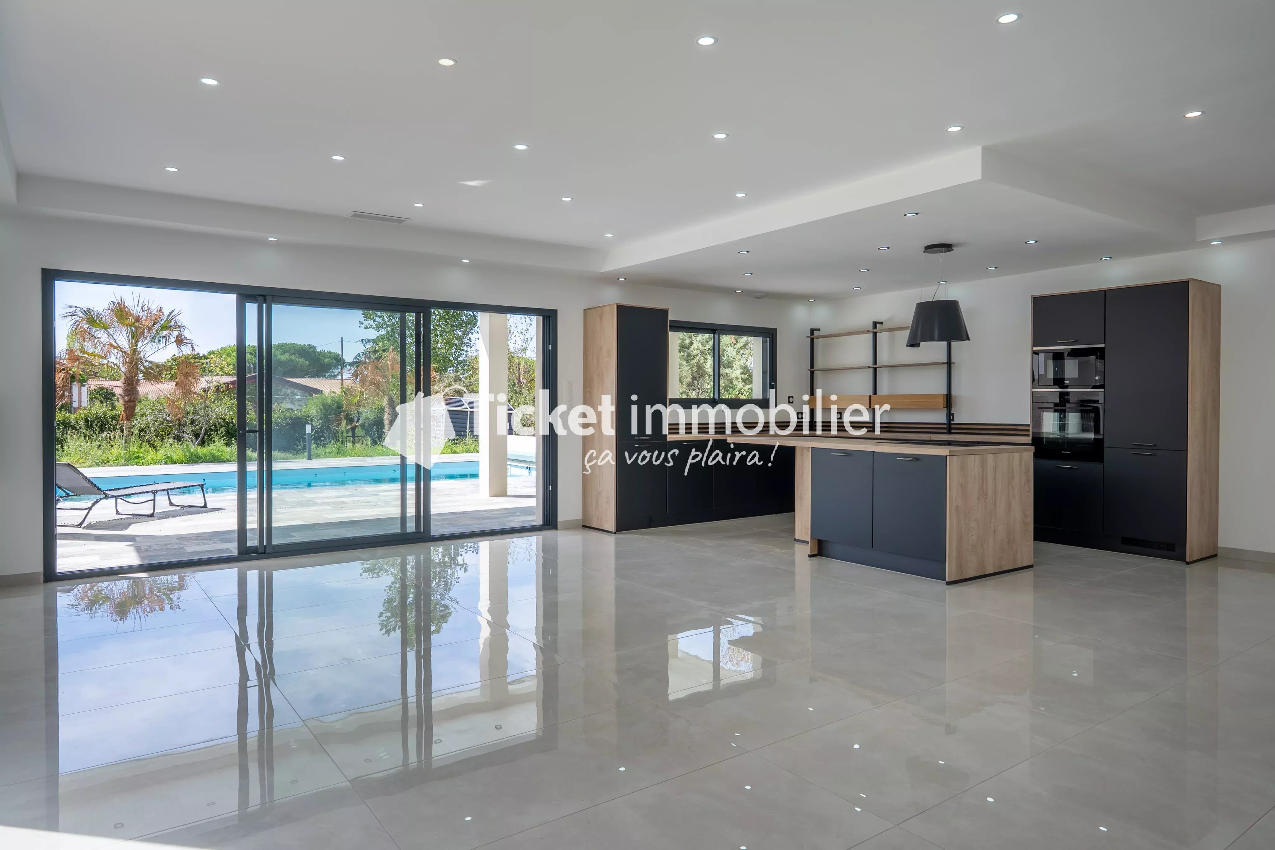 🏡 Maison contemporaine d'exception avec piscine