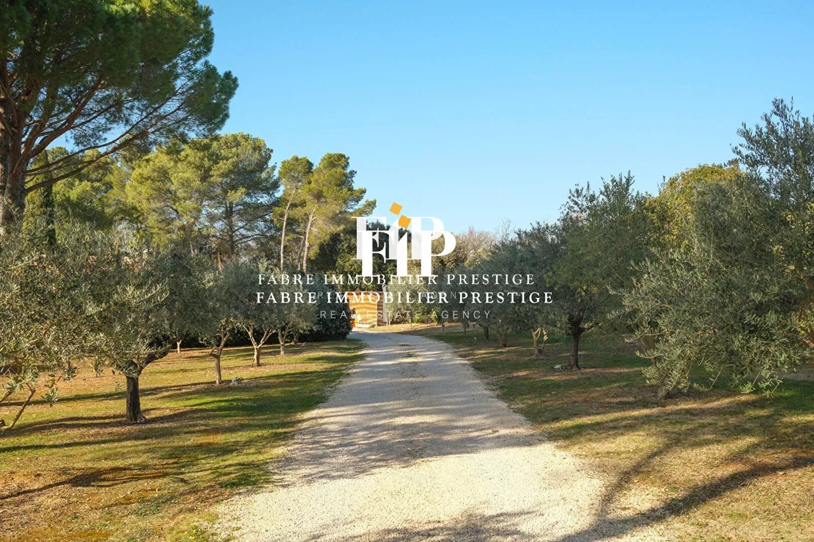 Propriété d'exception (1,3ha) dans un environnement très privilégié - 10min du centre ville d' Aix en Provence
