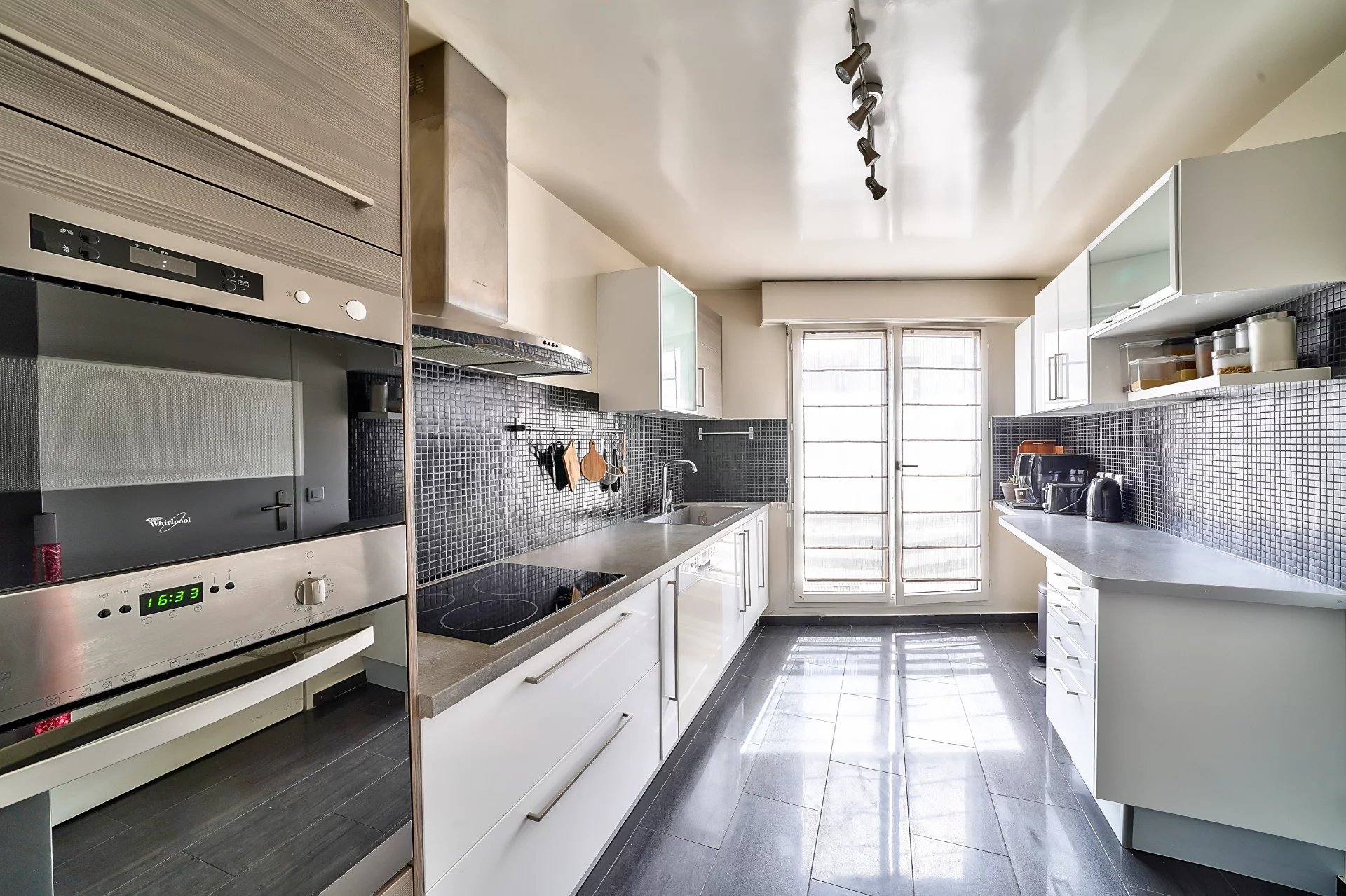 Appartement 4 pièces  - 85 m2 avec balcon - RARE