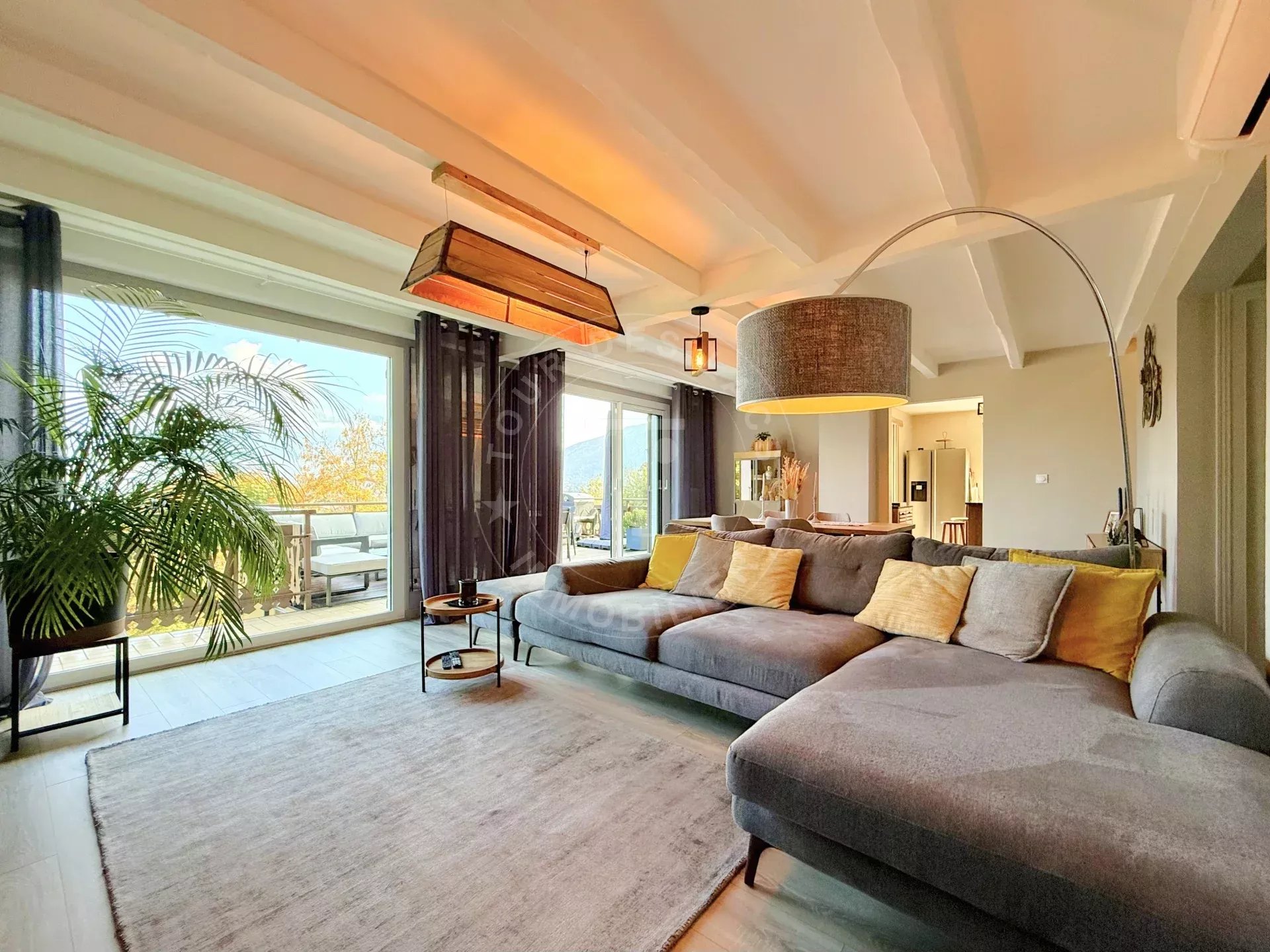 SOUS-OFFRE - Chalet vue panoramique sur le lac d’Annecy – Sevrier