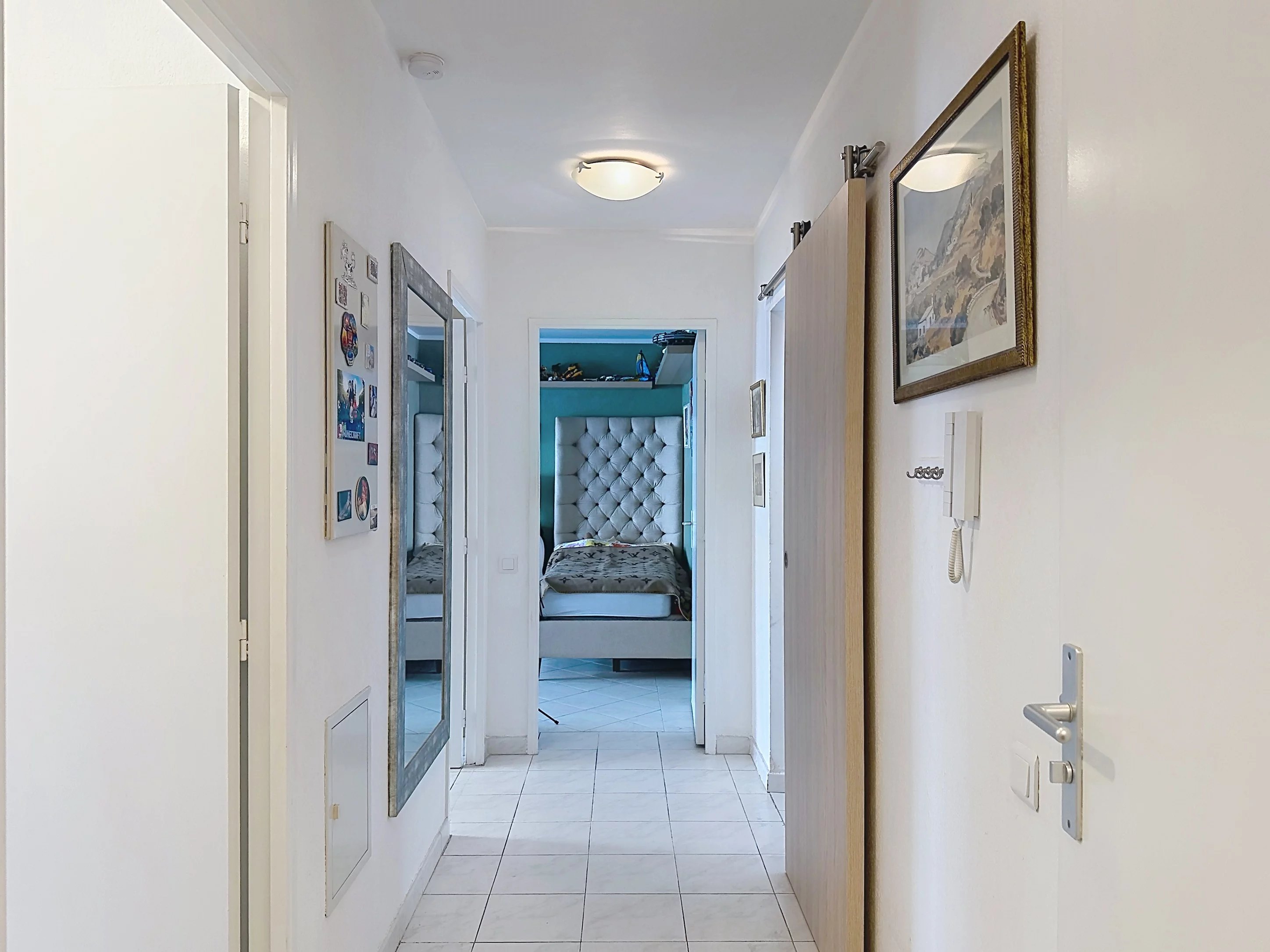 JUAN LES PINS - ENSEMBLE DE DEUX APPARTEMENTS – 102M2 - PISCINE PARC