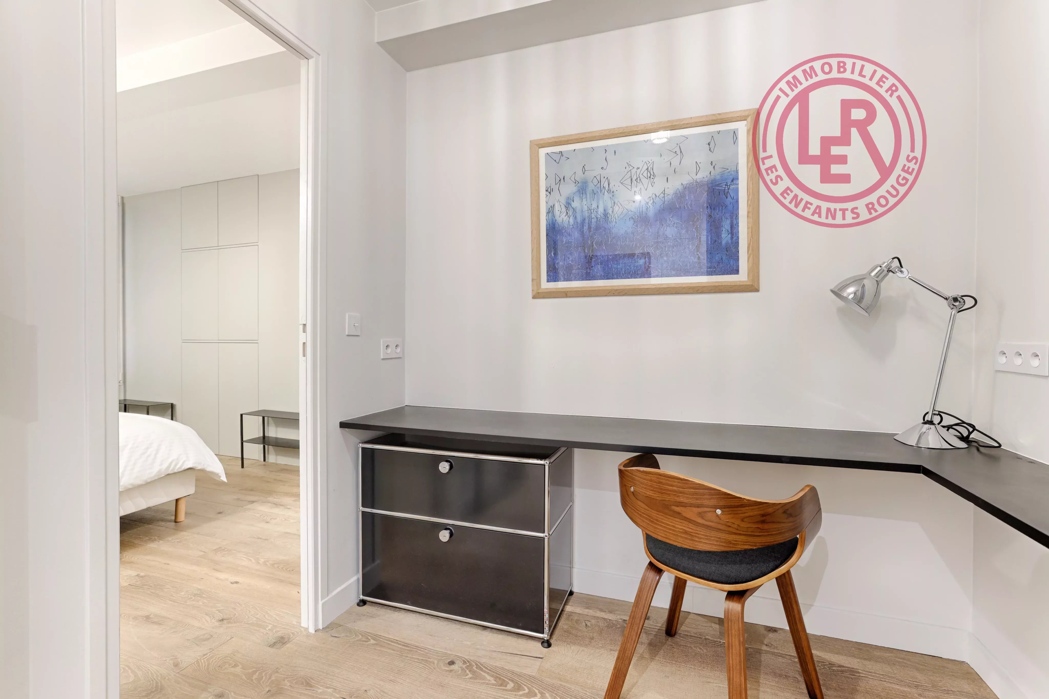 Paris 3rd - Enfants Rouges District - Exceptional Quiet Apartment, Fully Renovated
