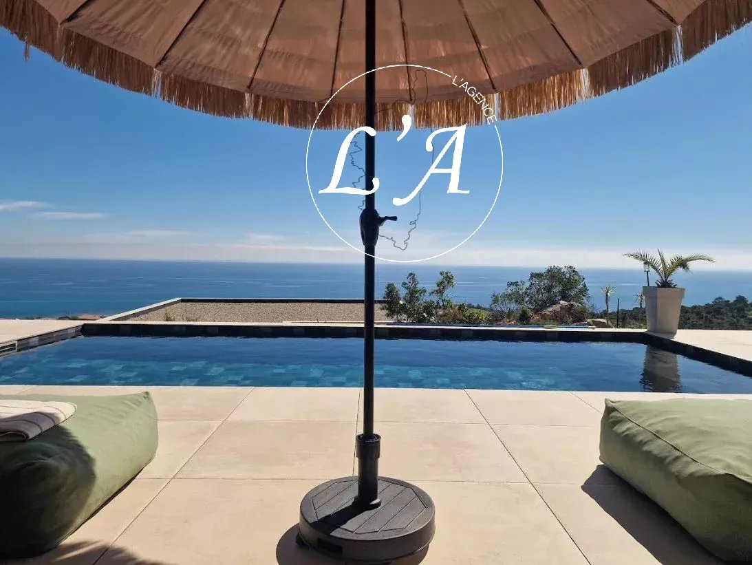 Solenzara - Villa with panoramic sea view and heated pool