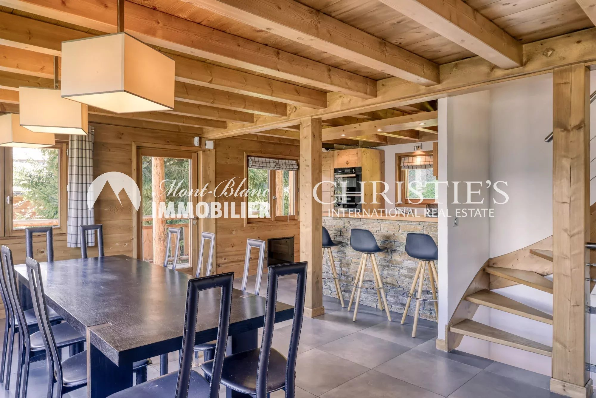 CHALET D'EXCEPTION EN ALTITUDE - BETTEX - SKIS AUX PIEDS