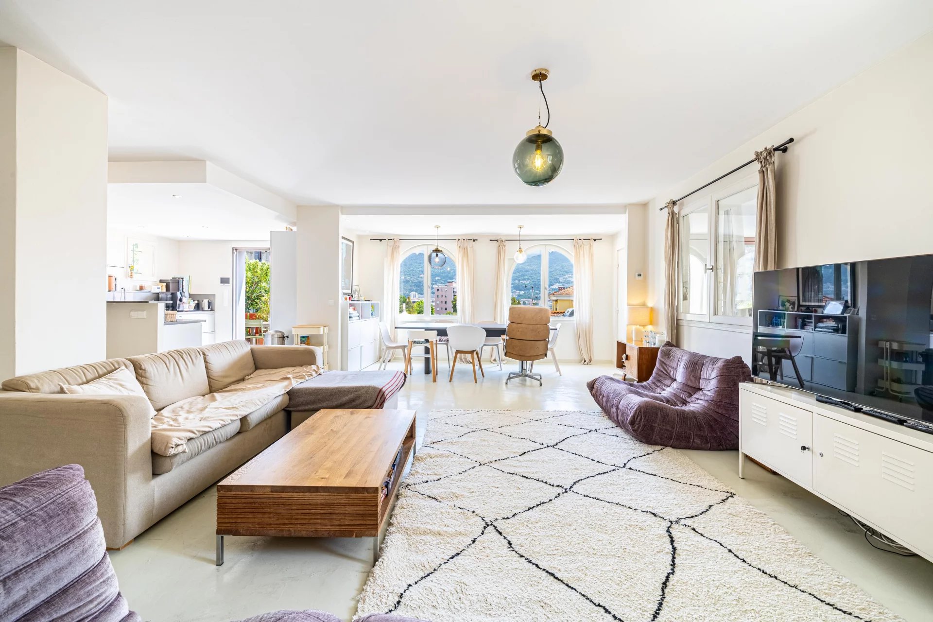 Nice - Bas Cimiez - Maison 170m² avec 4 chambres, terrasses et garage