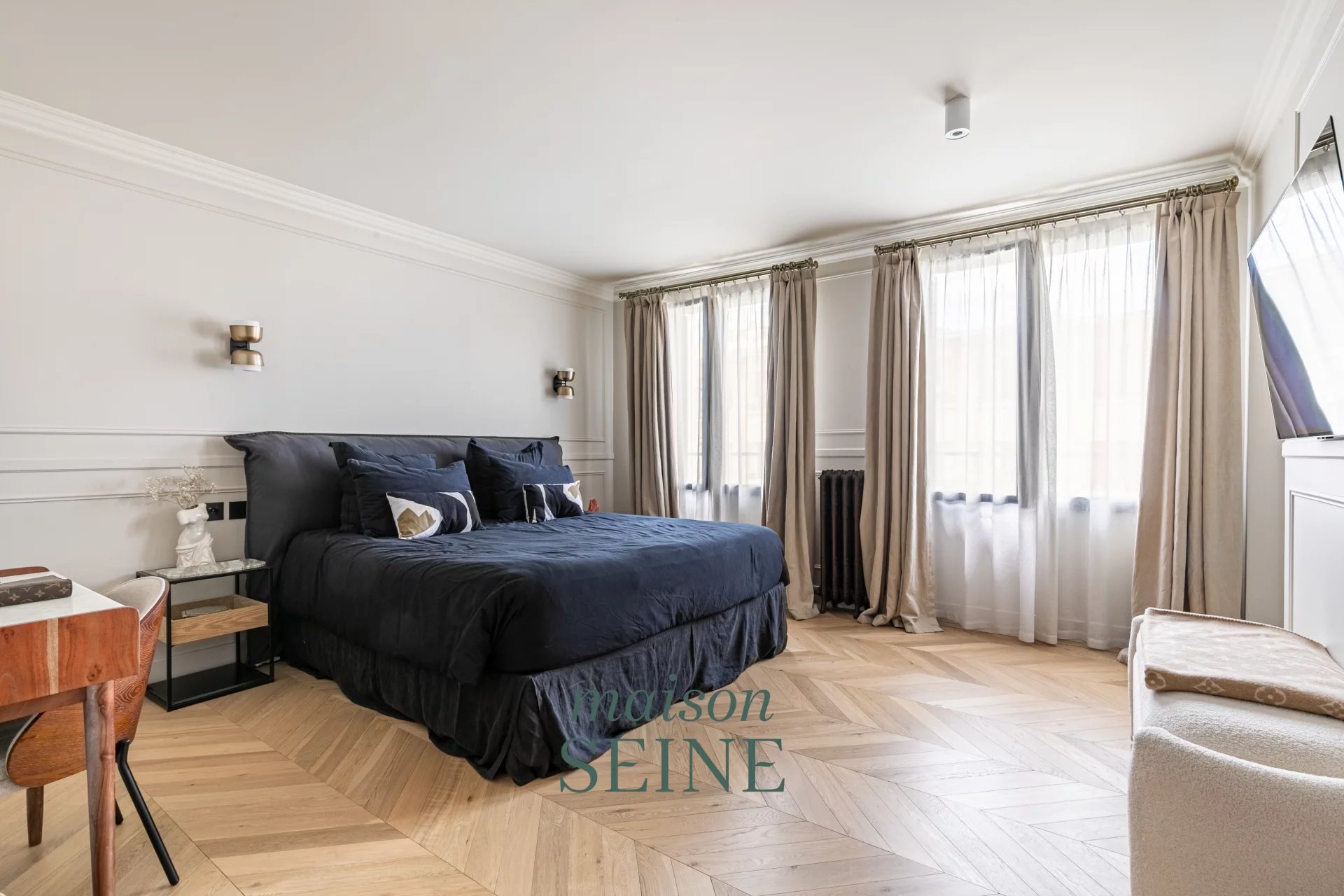 Neuilly sur Seine - Saint James - Hôtel particulier avec piscine et toit terrasse - Garage