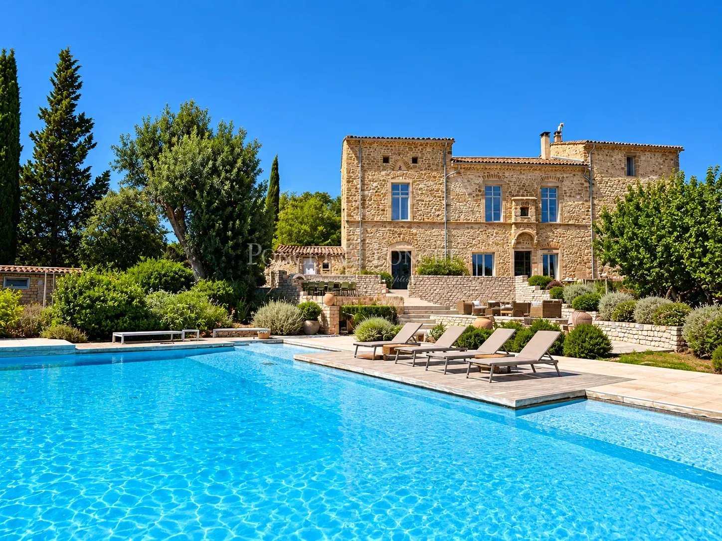 Propriété de caractère proche Montpellier 7,3 ha très calme