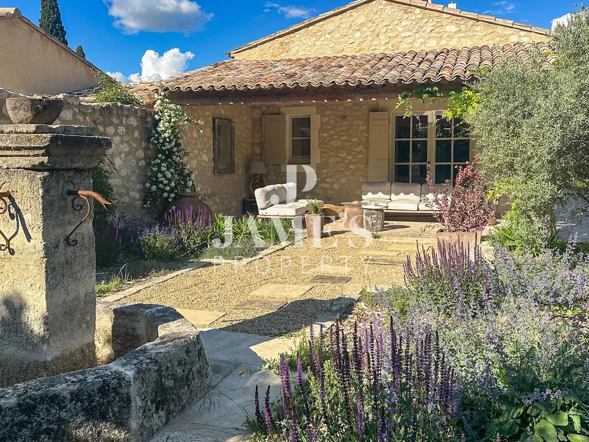 Mas contemporain avec vue  - Saint-Rémy-de-Provence