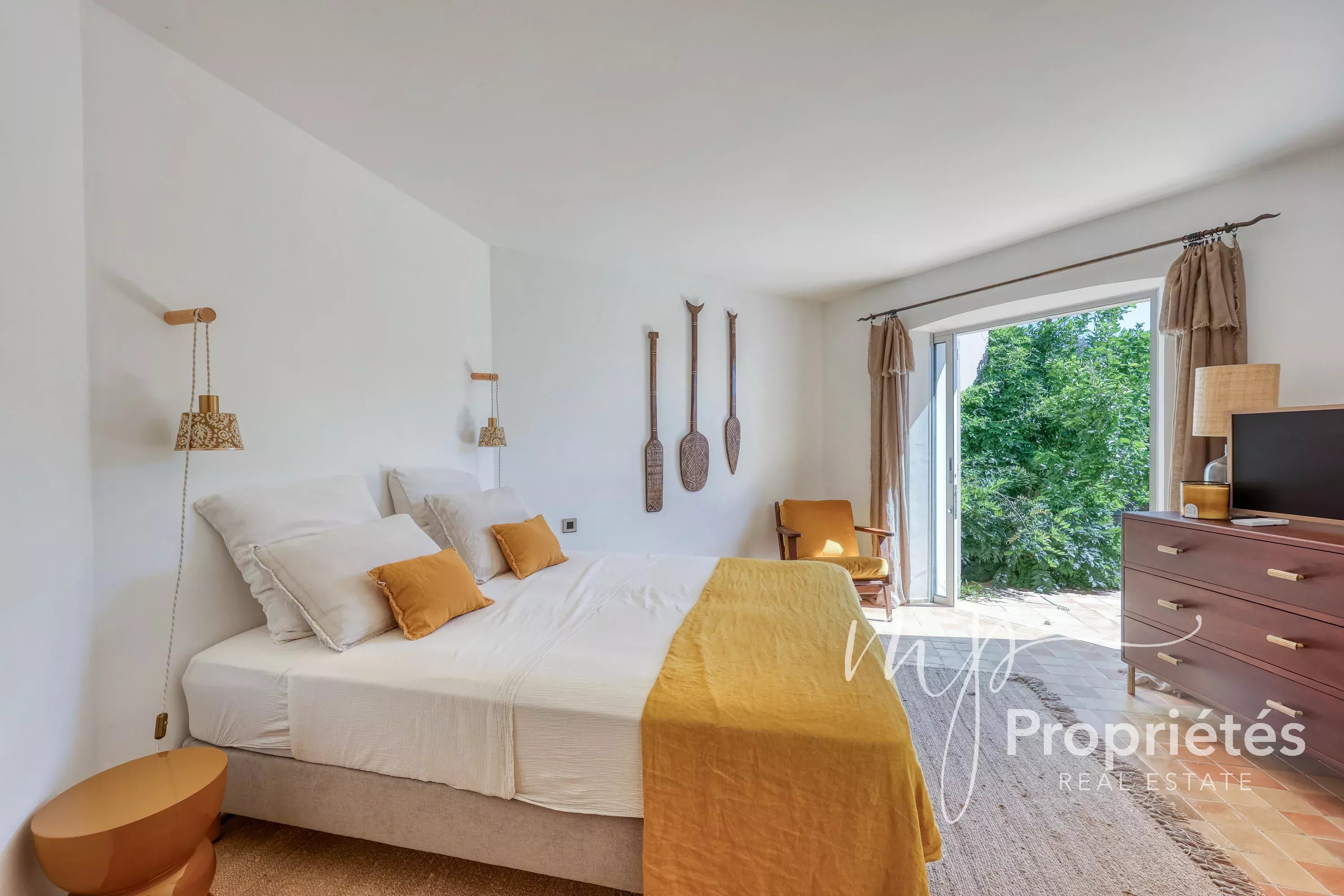 EXCLUSIVITE - Propriété d'exception 9 pièces