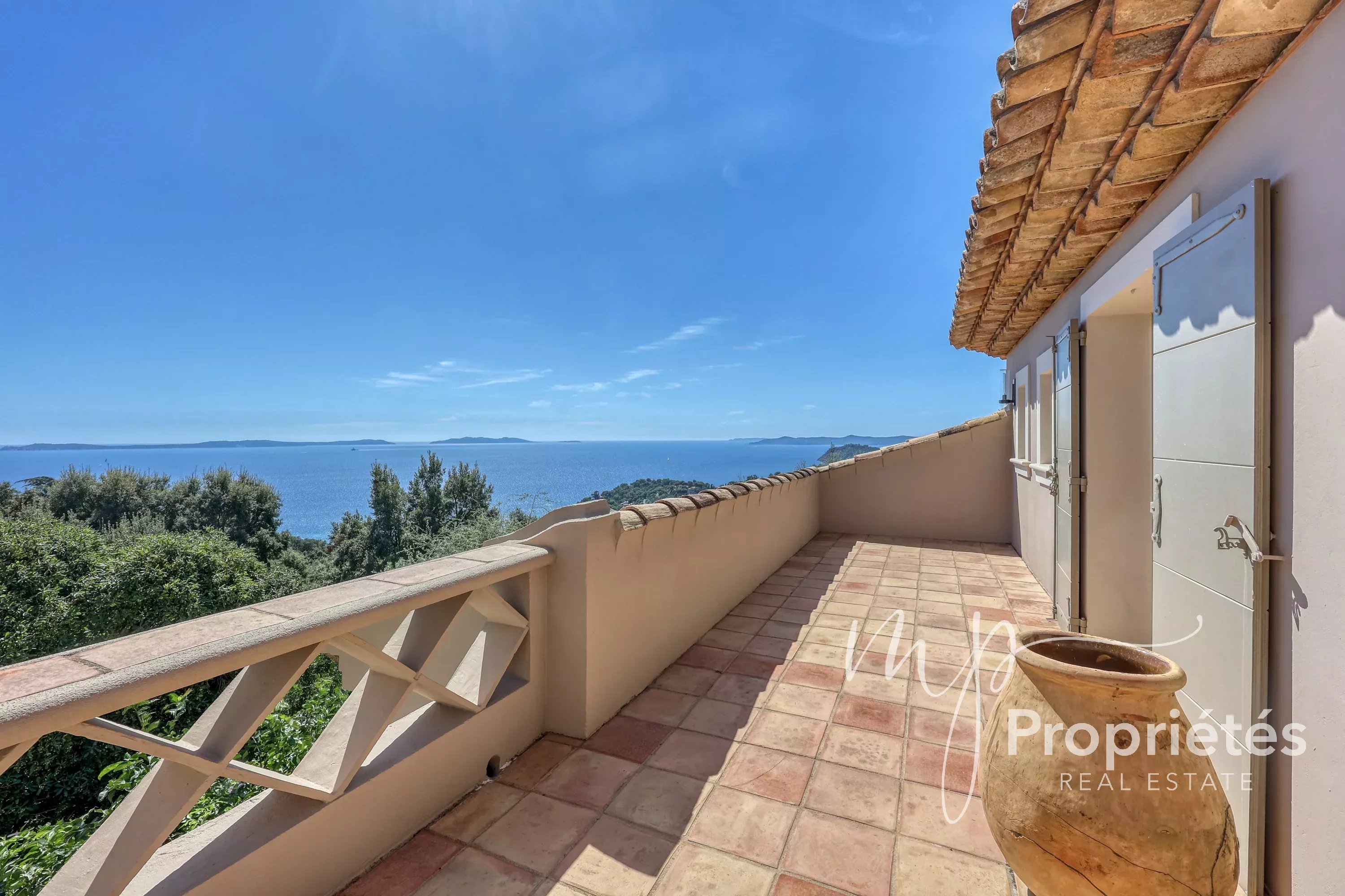 EXCLUSIVITE - Propriété d'exception 9 pièces