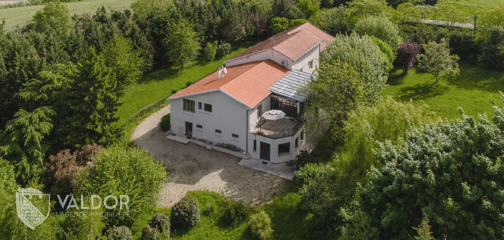 Propriété à La Tour-de-Salvagny
