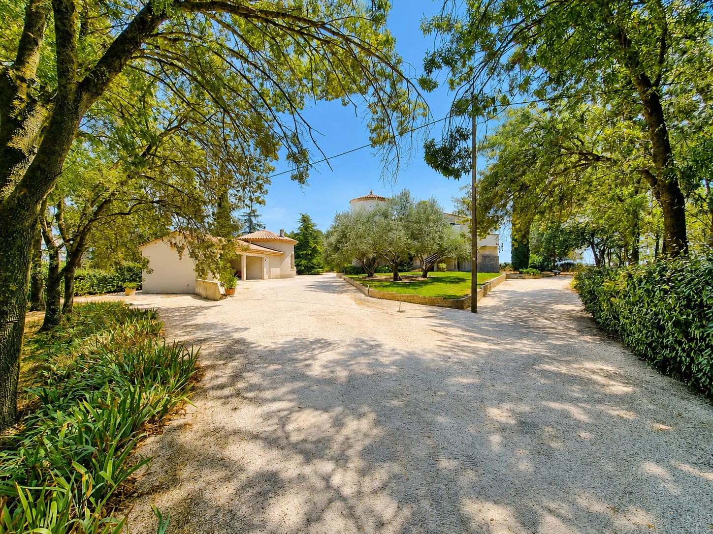 À VENDRE : PROPRIÉTÉ DE 164 M² À FABRÈGUES (34690)