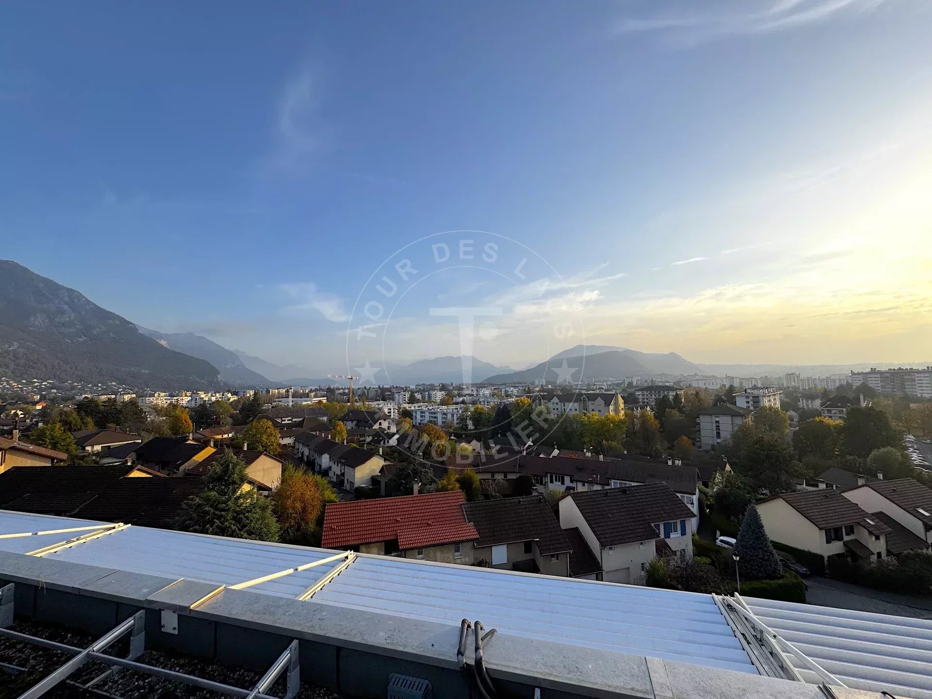 Magnifique attique de 3 pièces à vendre à Annecy le Vieux