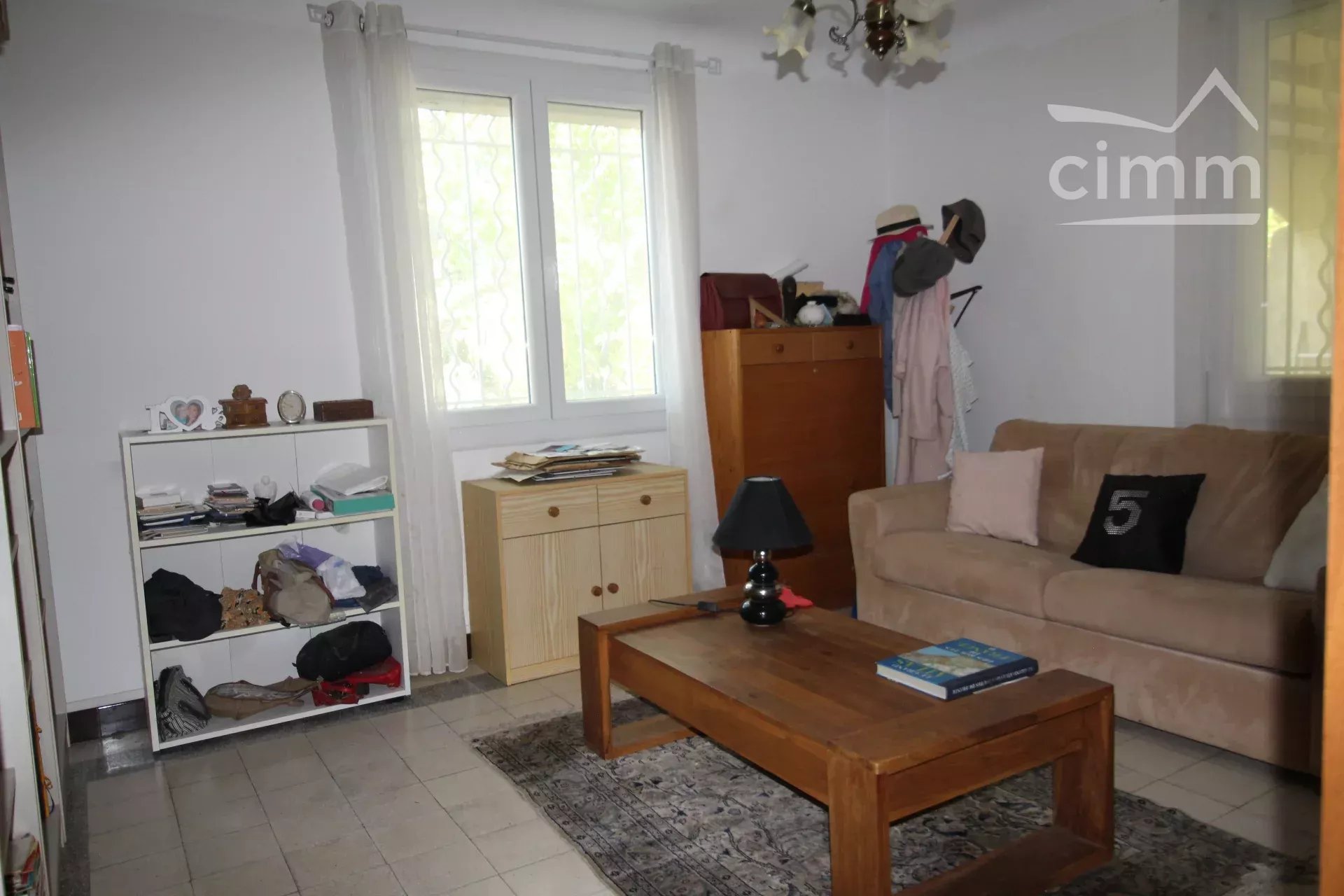 Villa of 212 m² of living space with an independent dwelling on a 5340 m² plot