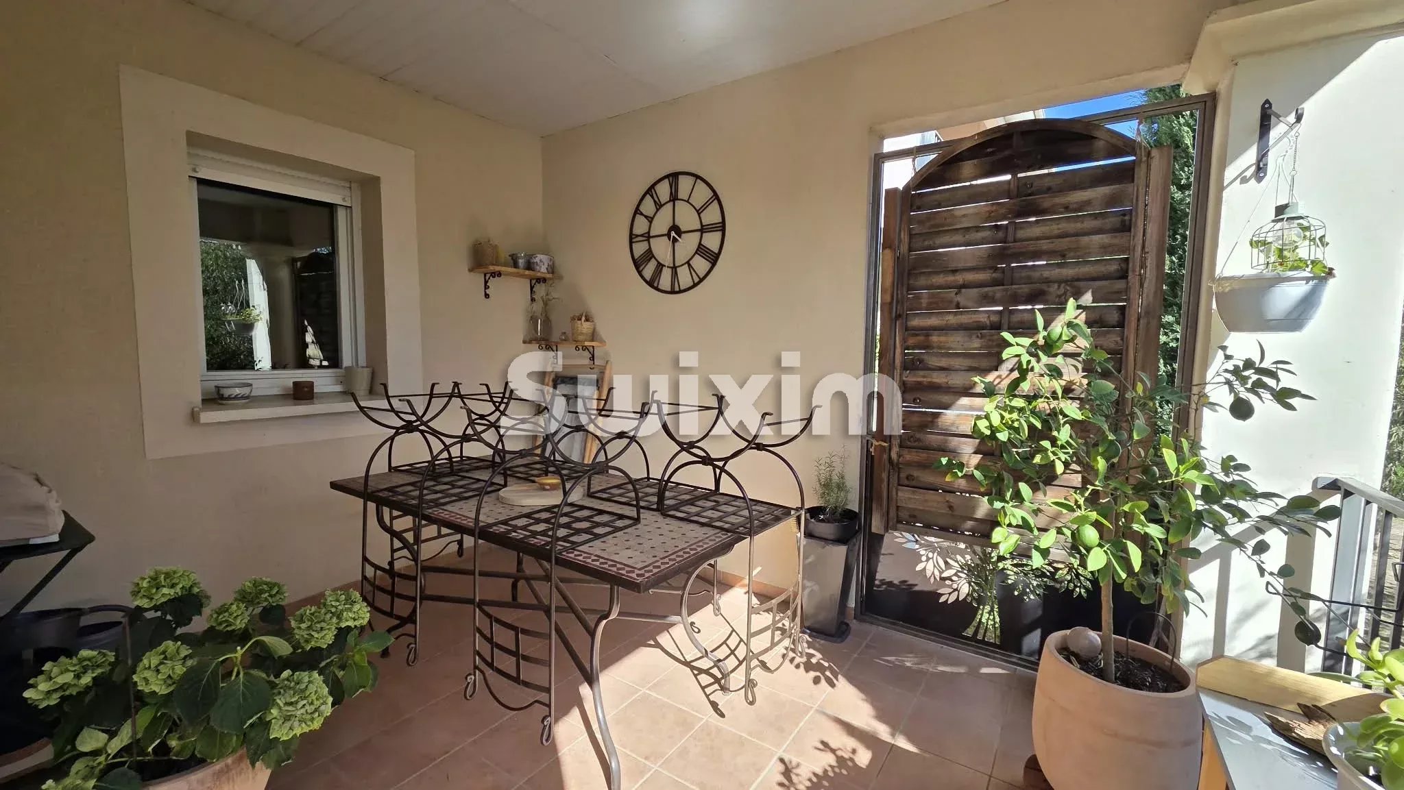 Appartement T3 avec terrasse, garage et stationnement – Le Clos Arausio