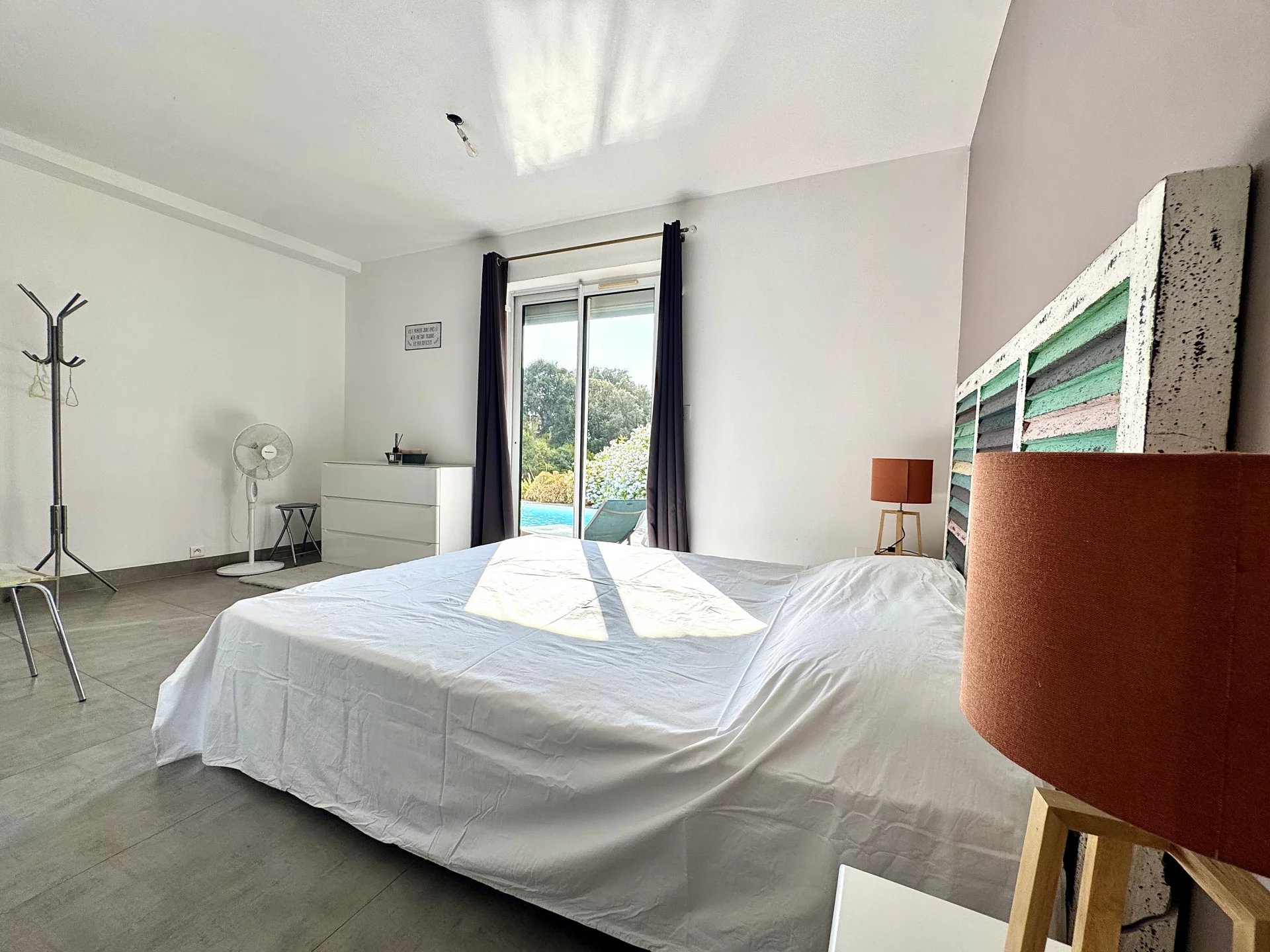 PORTICCIO – VILLA AVEC PISCINE ET VUE PANORAMIQUE SUR LE GOLFE D’AJACCIO