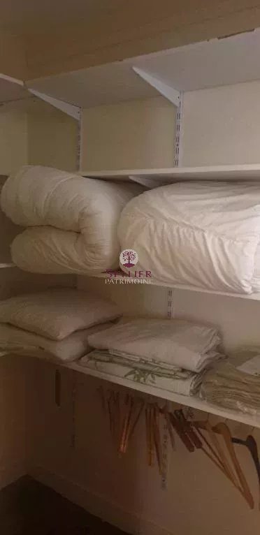 Appartement 3 Pièces 2 Chambres Coliving Paris 13e — Gobelins / Bd Arago — Salle de bain rénovée, Calme sur cour, Haussmannien
