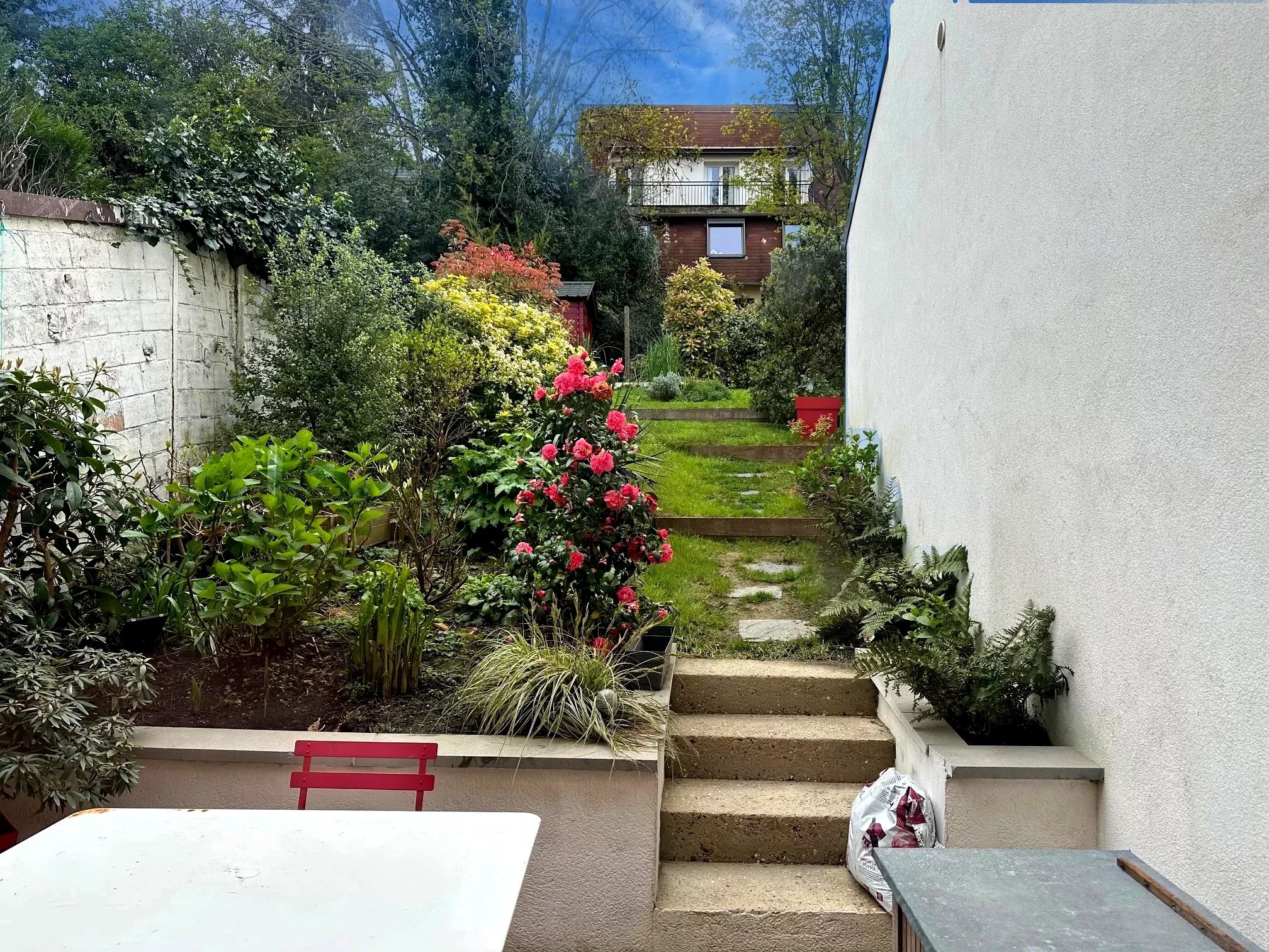 118 m² House in Cachan Coteau Area