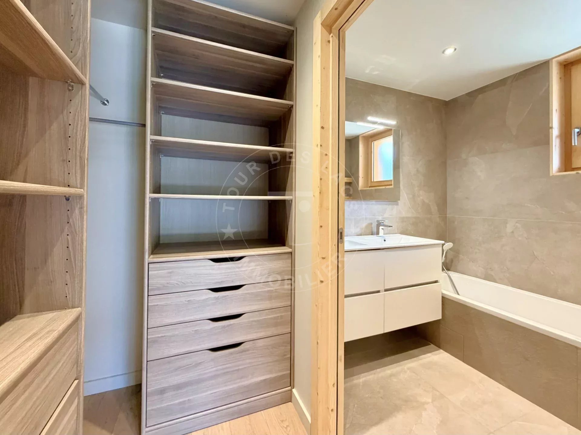 St Jean de Sixt - Chalet de 2022 plein centre de 3 chambres – au calme