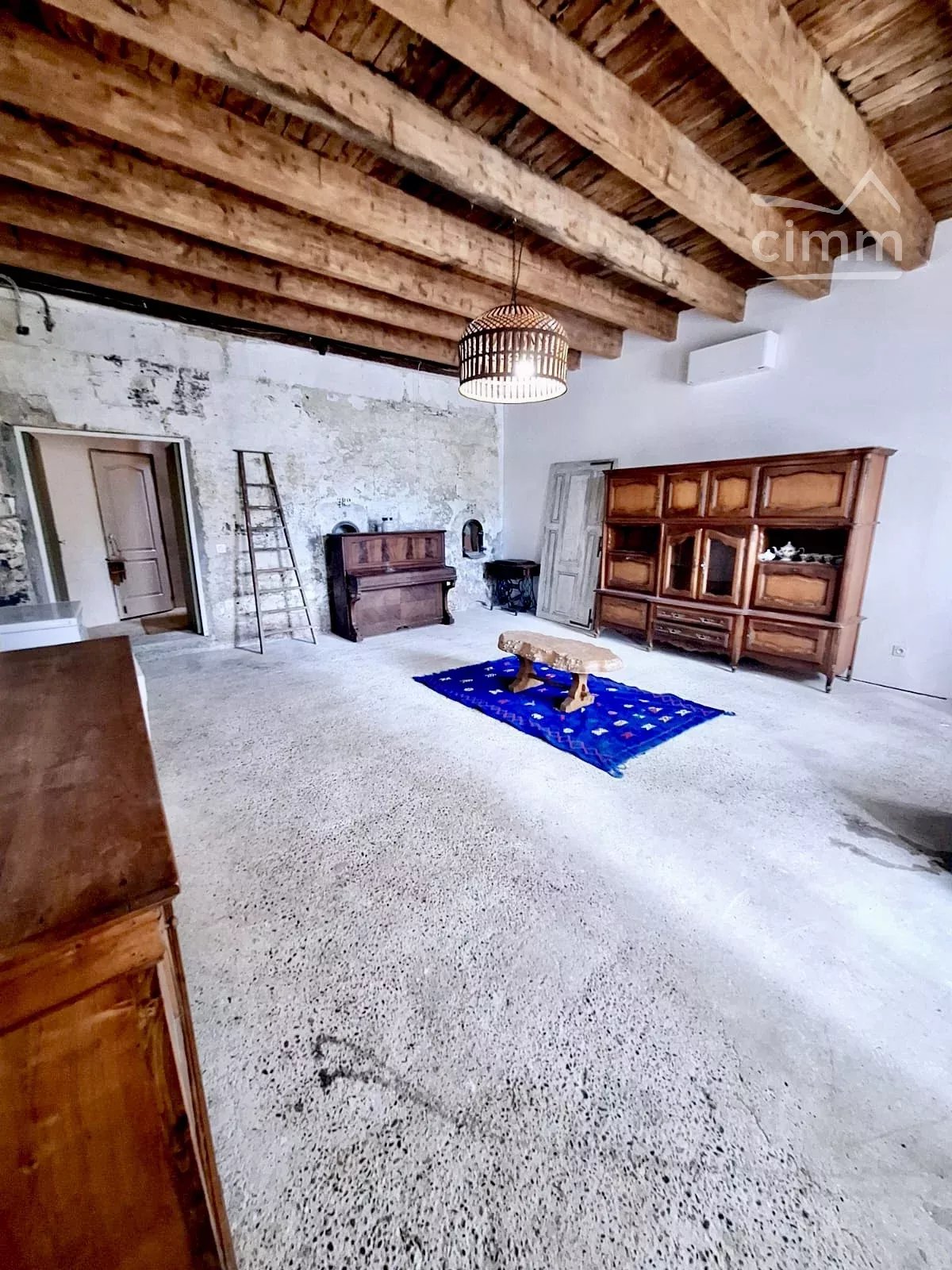 Ancien couvent du XVIIe siècle à Arles — 485 m² sur 5060 m² de terrain