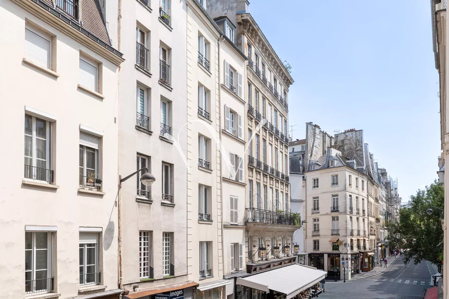 A vendre appartement - rue Mazarine - 75006 - 2 chambres - parfait état - 57 m²