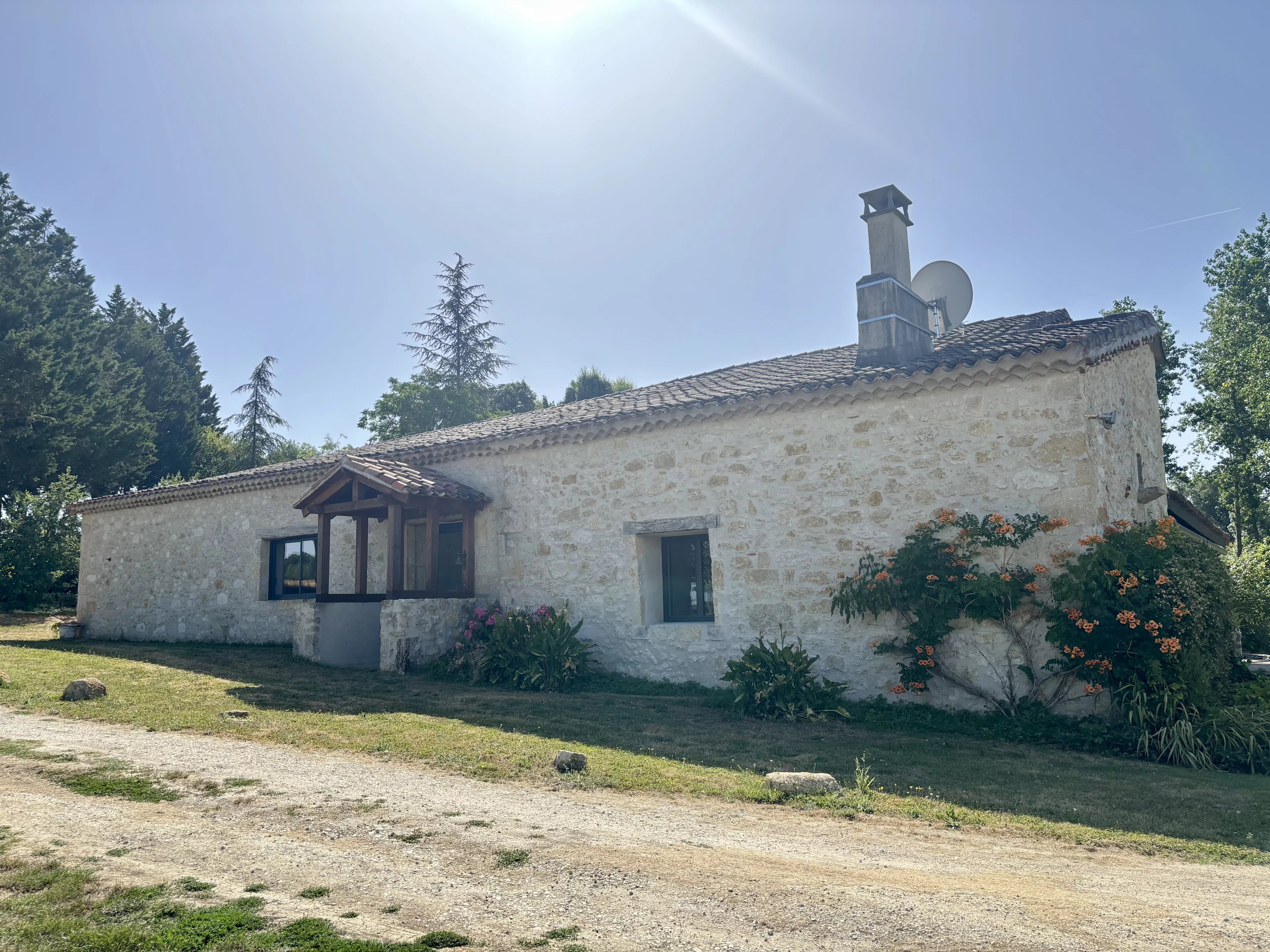 Magnifique propriété avec piscine et lac