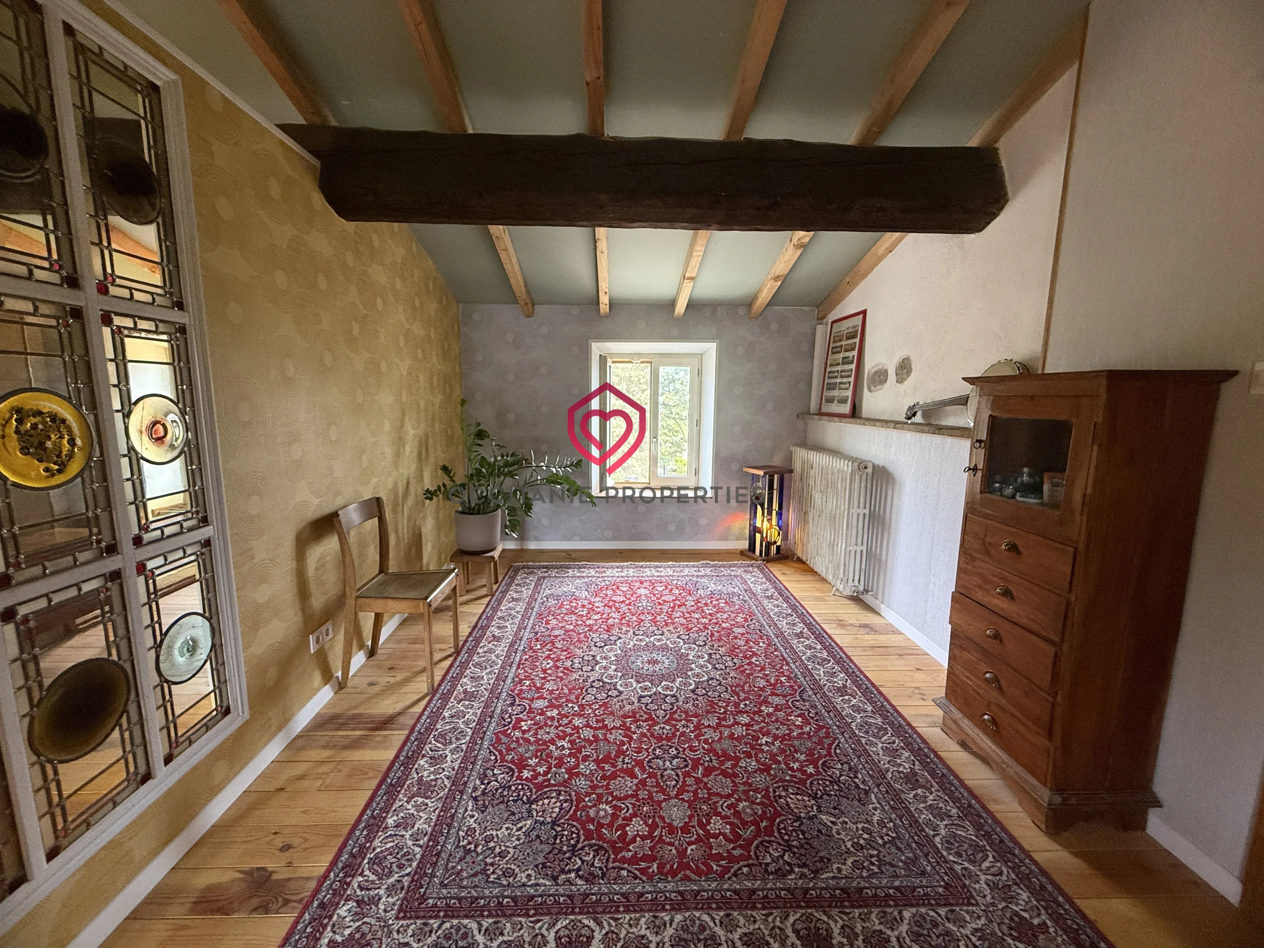 Maison de caractère avec jardin