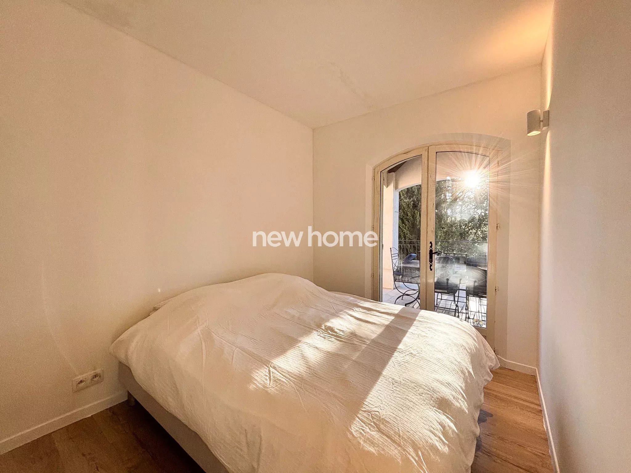 Bastide provençale de 160 m² sur un terrain d'un hectare avec vue dégagée!