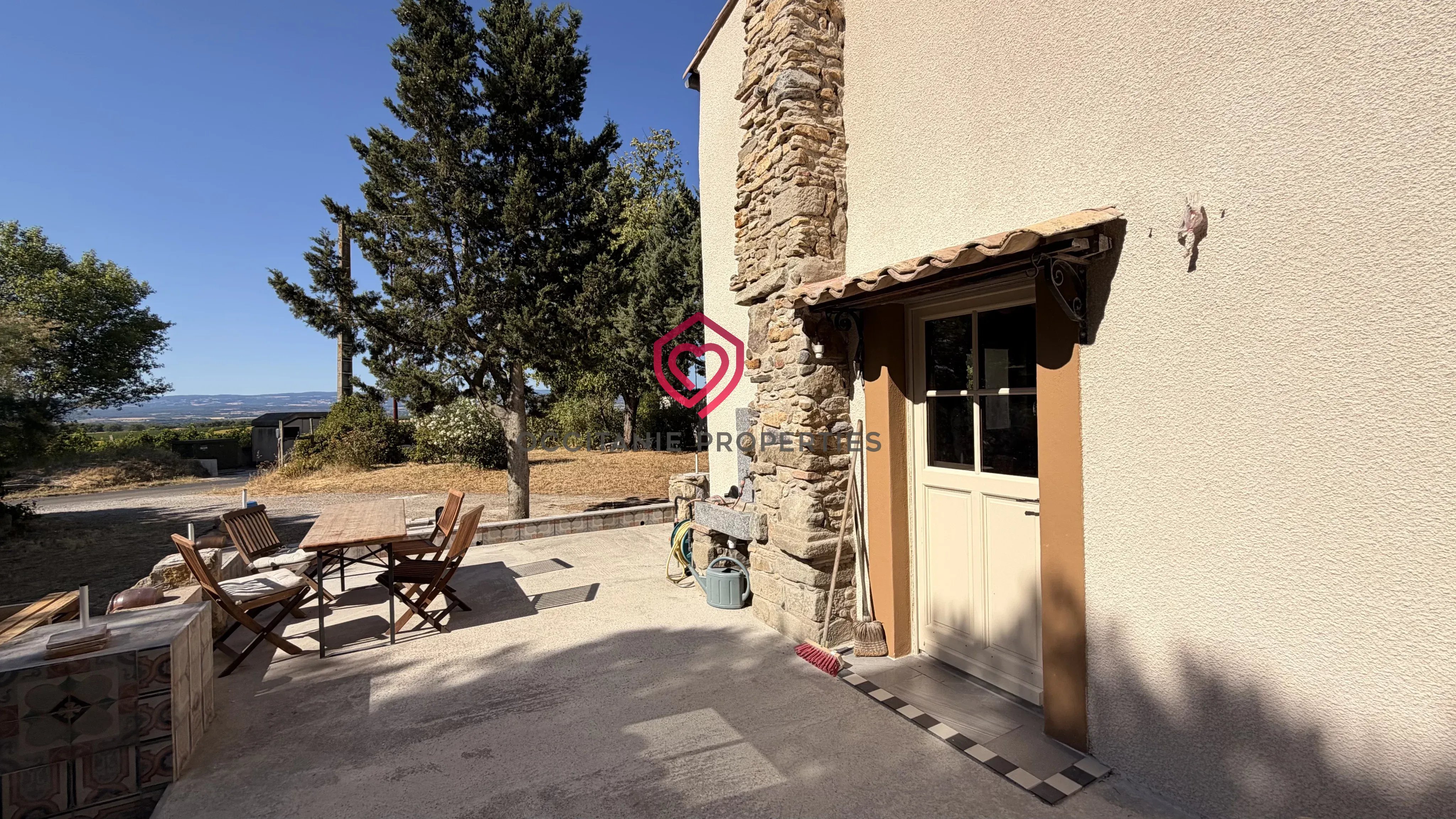 Maison de caractère avec jardin