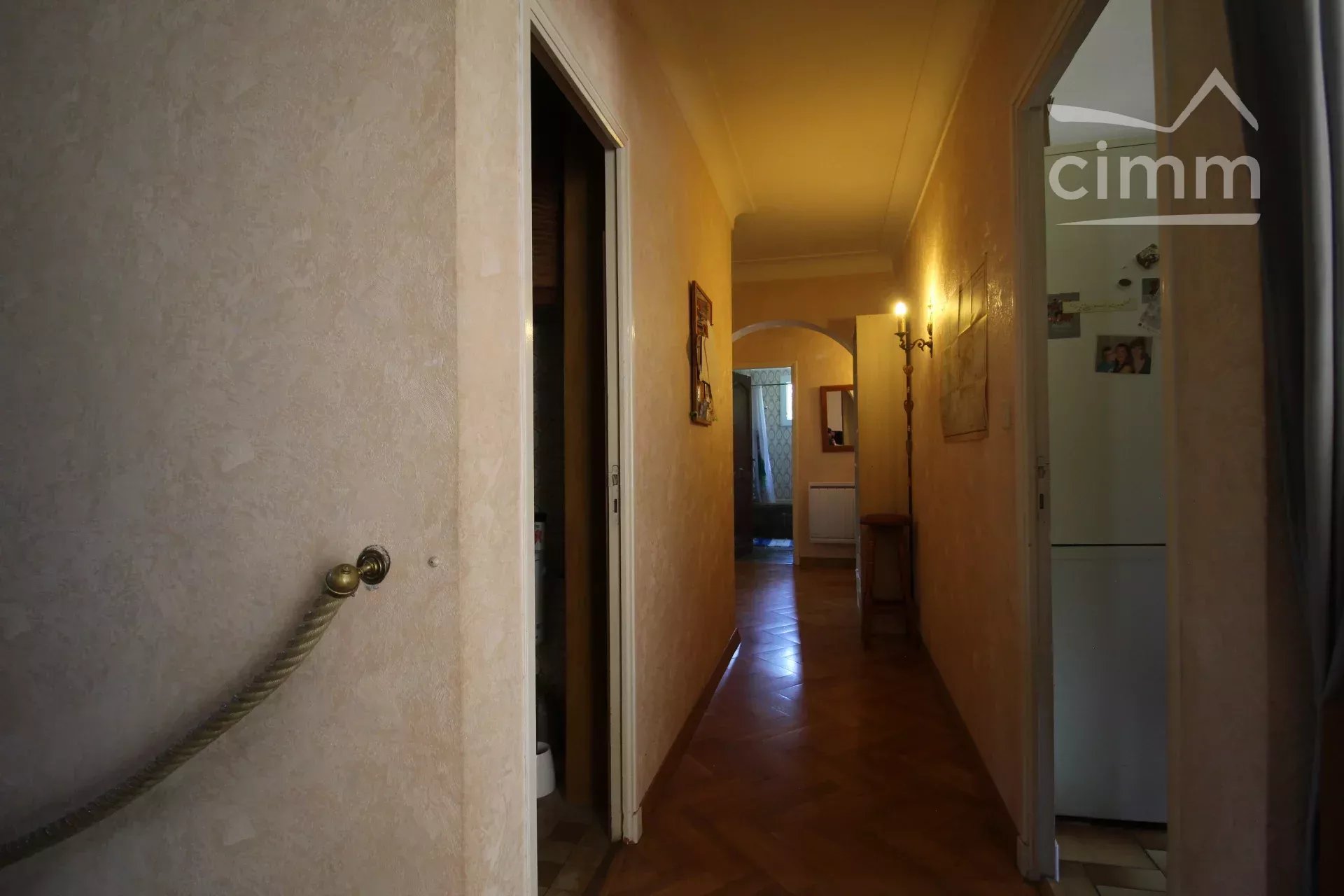 Villa of 212 m² of living space with an independent dwelling on a 5340 m² plot