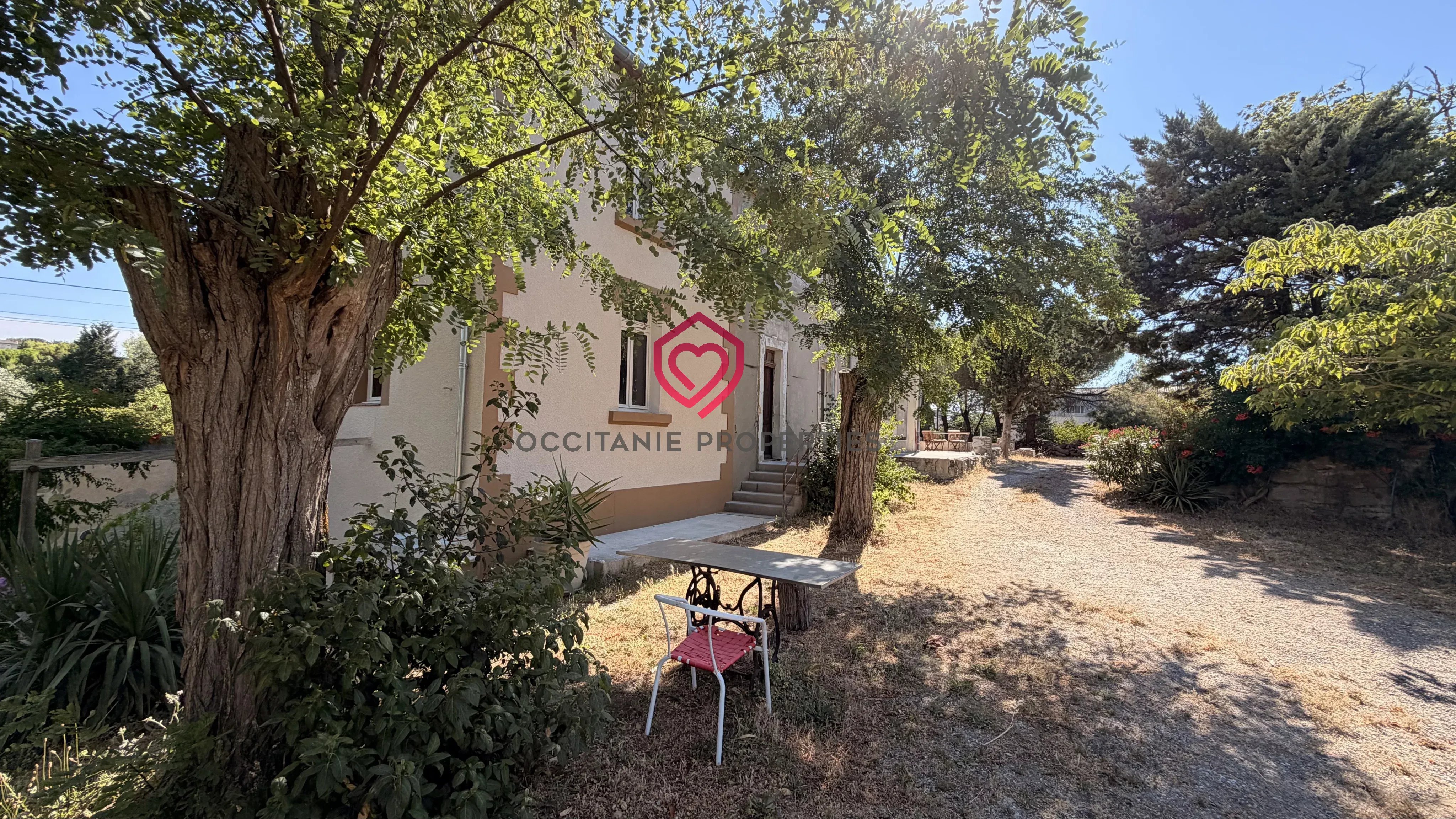 Maison de caractère avec jardin