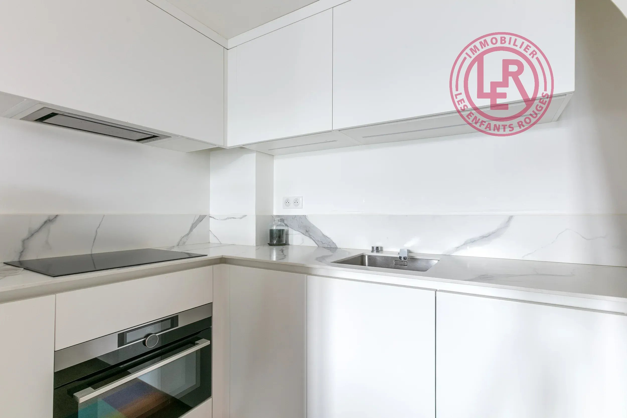 Paris 4ème - Rue Saint Paul - Duplex dernier étage avec ascenseur et vue dégagée