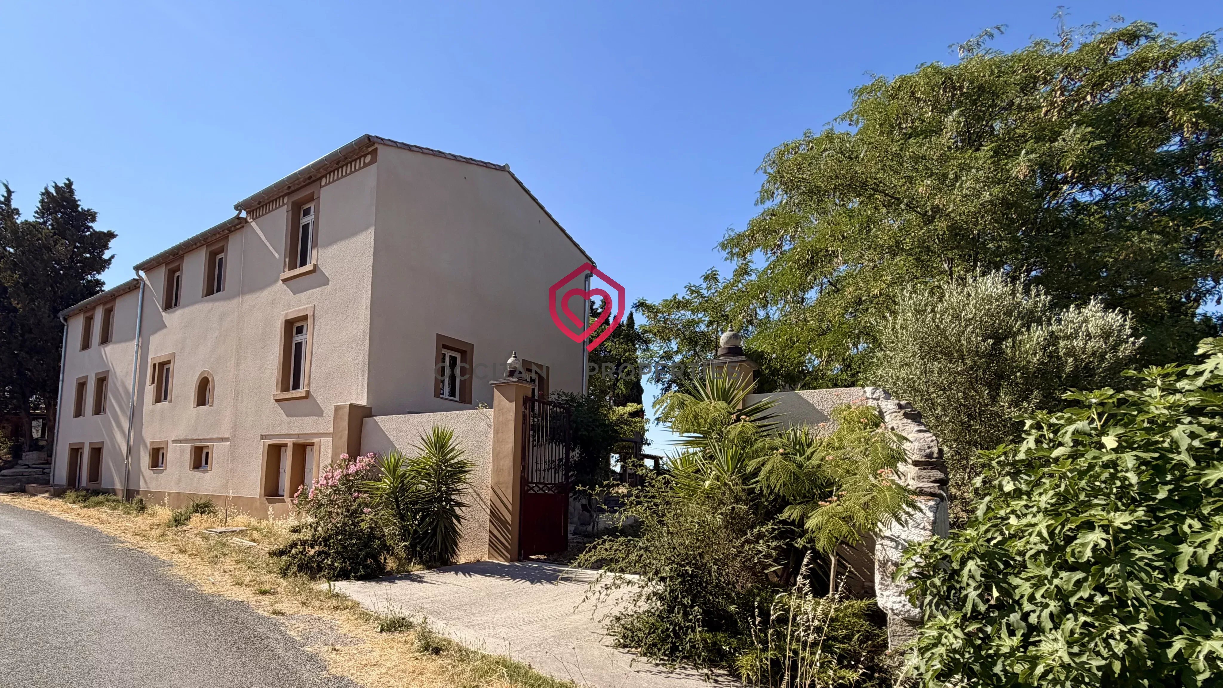 Maison de caractère avec jardin