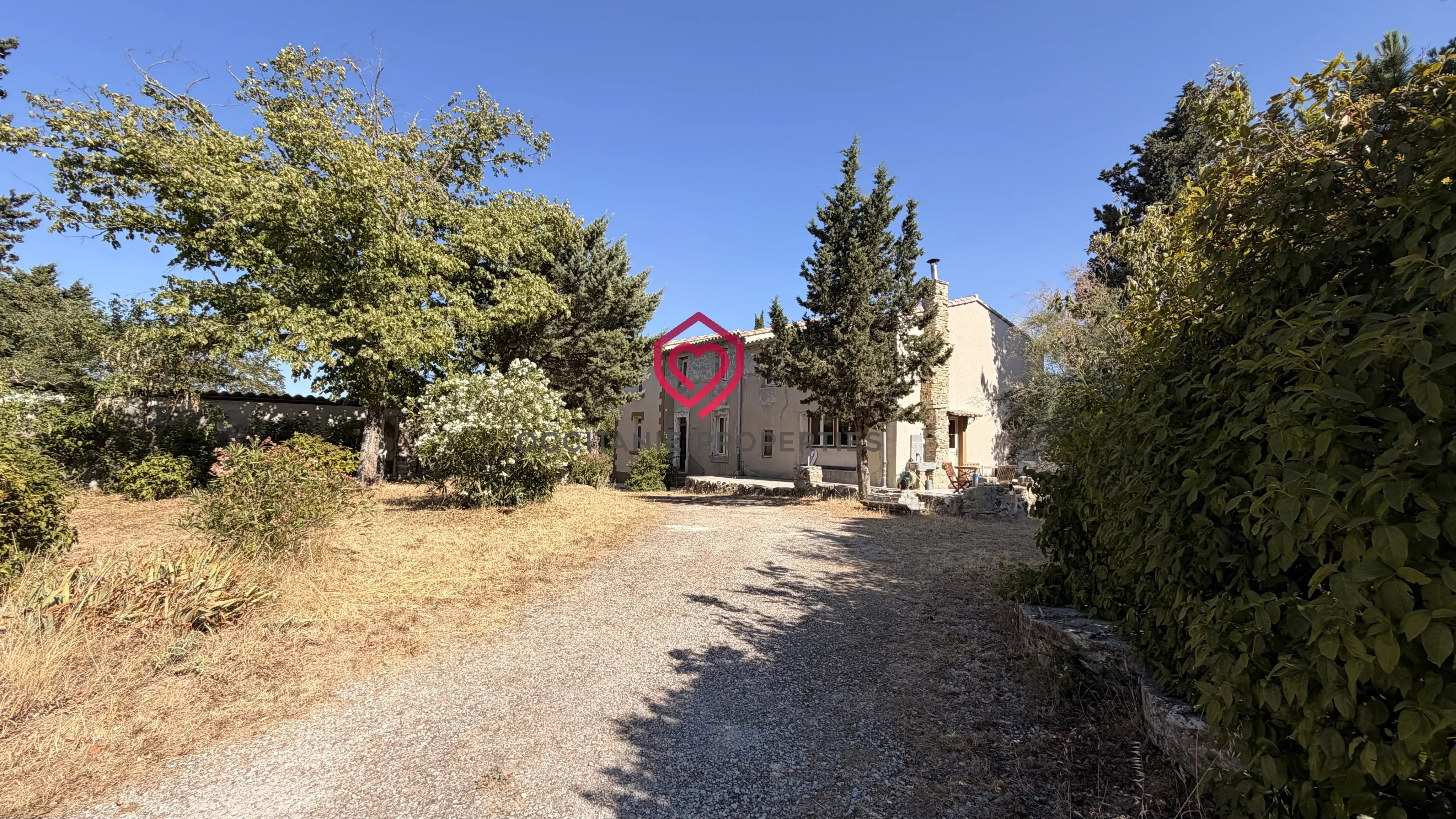 Maison de caractère avec jardin